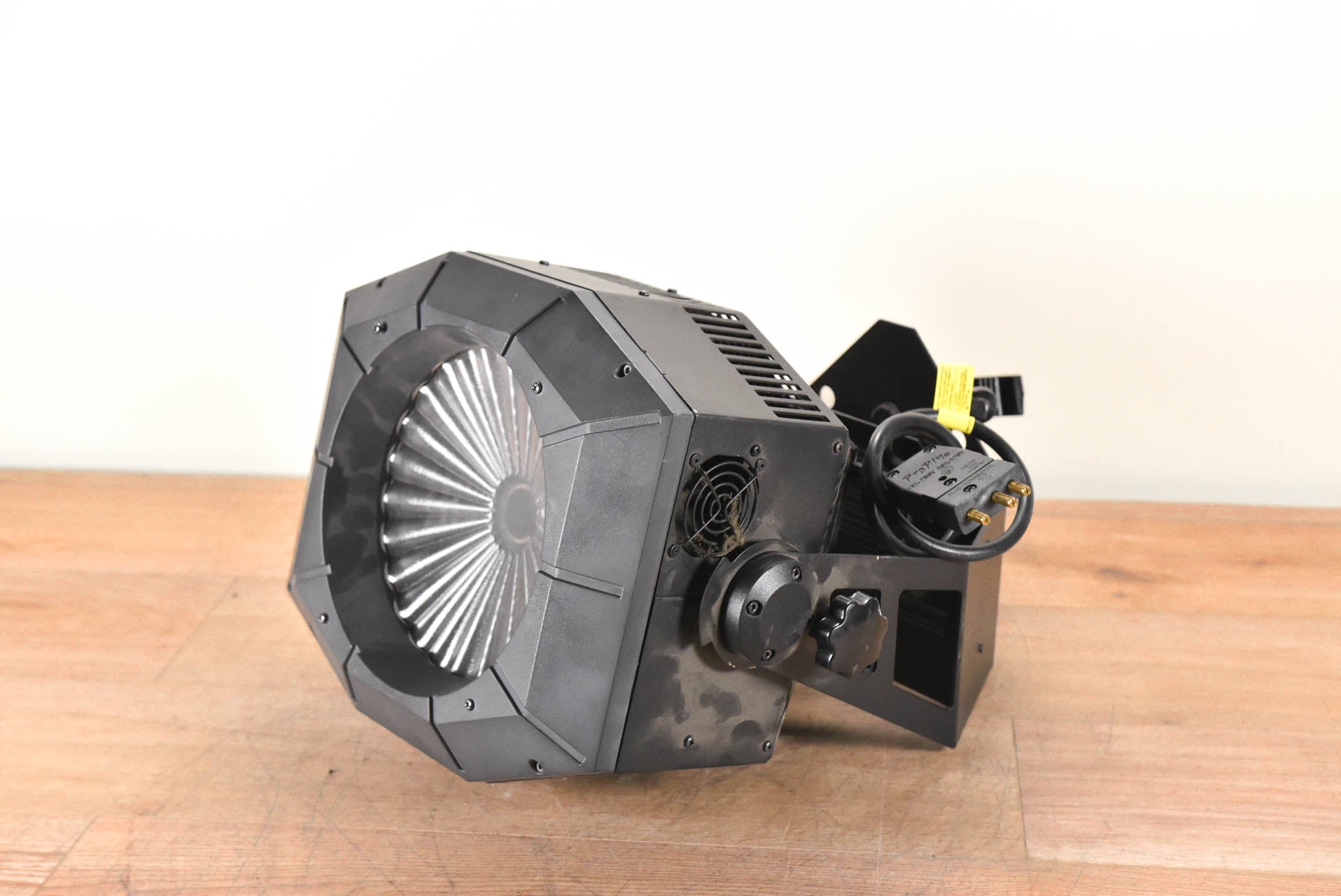 High End Systems Color Command Multicolor PAR/Wash Light