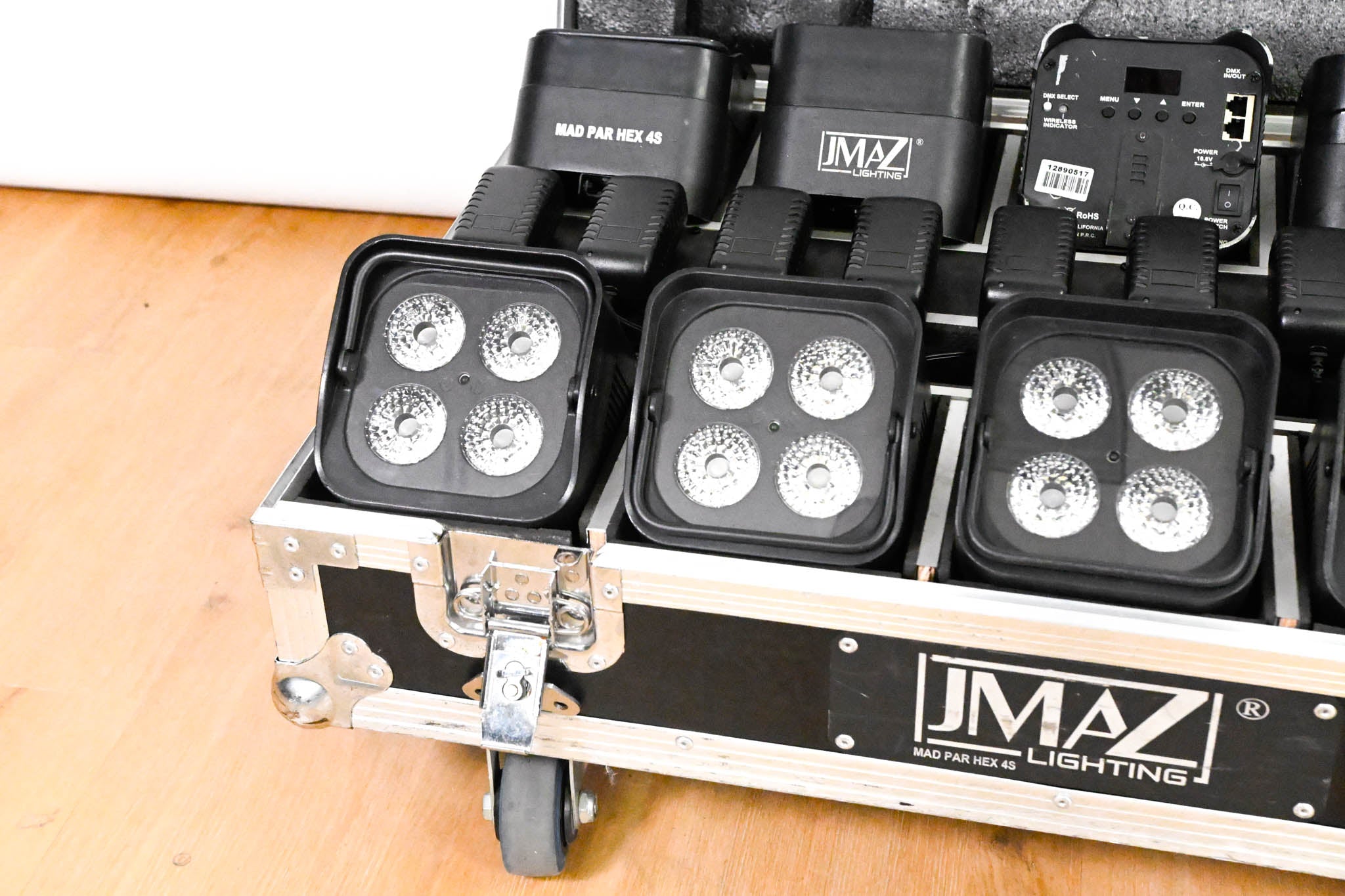 JMAZ Lighting MAD PAR HEX 4S Battery LED Uplight Kit w/ Charging Case