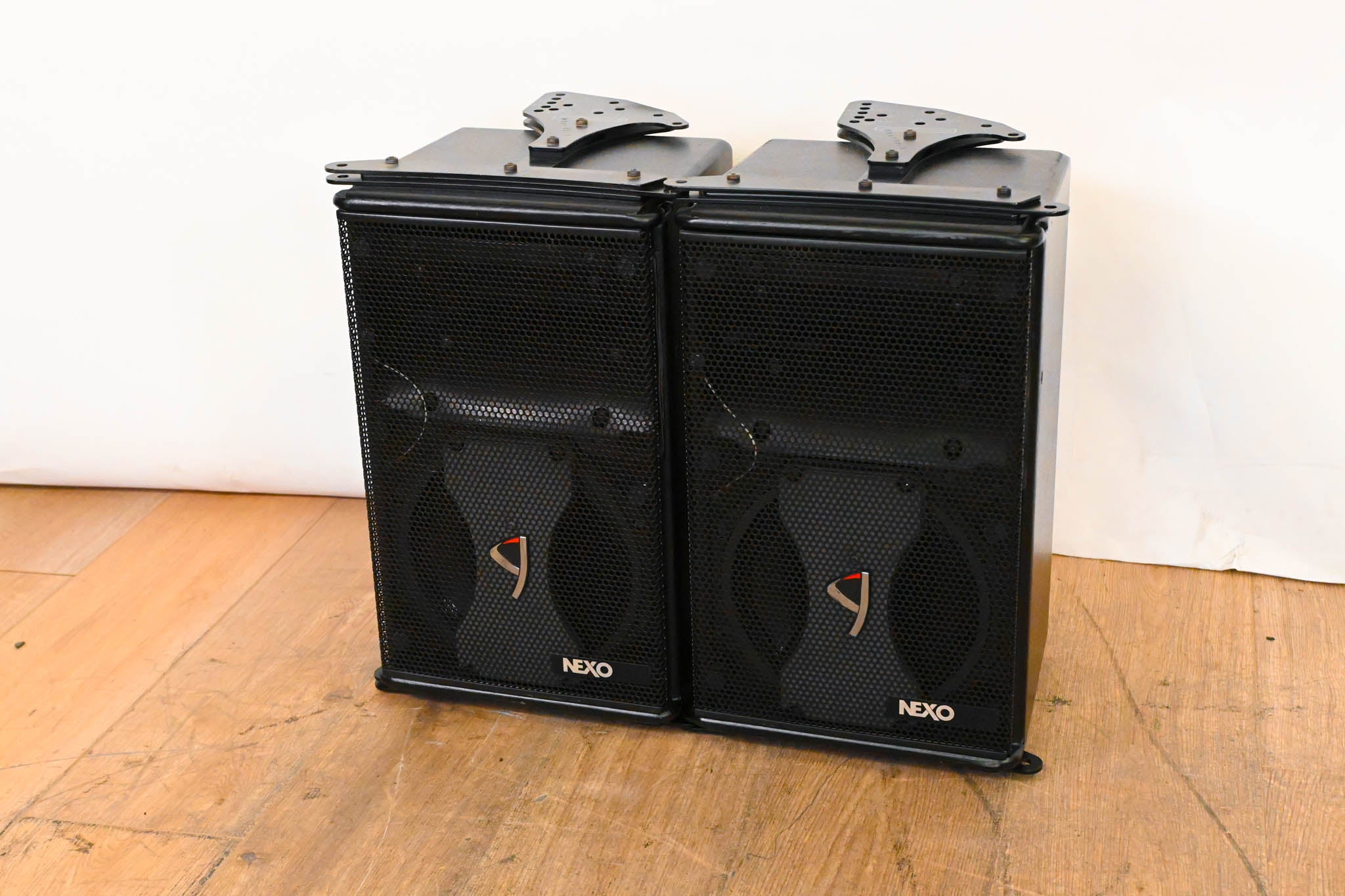 NEXO GEO S805 Compact High-Output Array Module (PAIR)