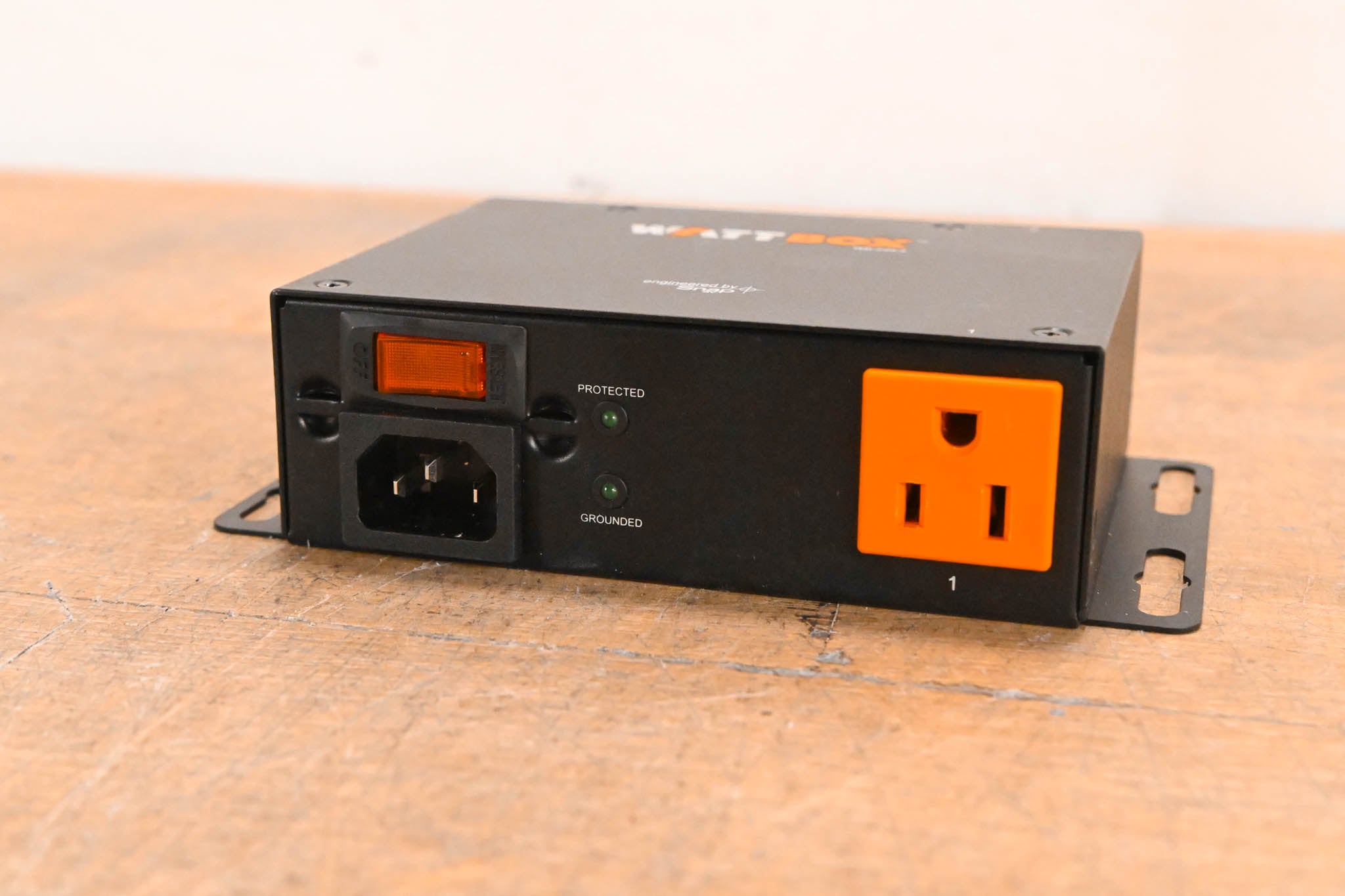 WattBox WB-200-2 Mounted Power Conditioner with 2 Outlets