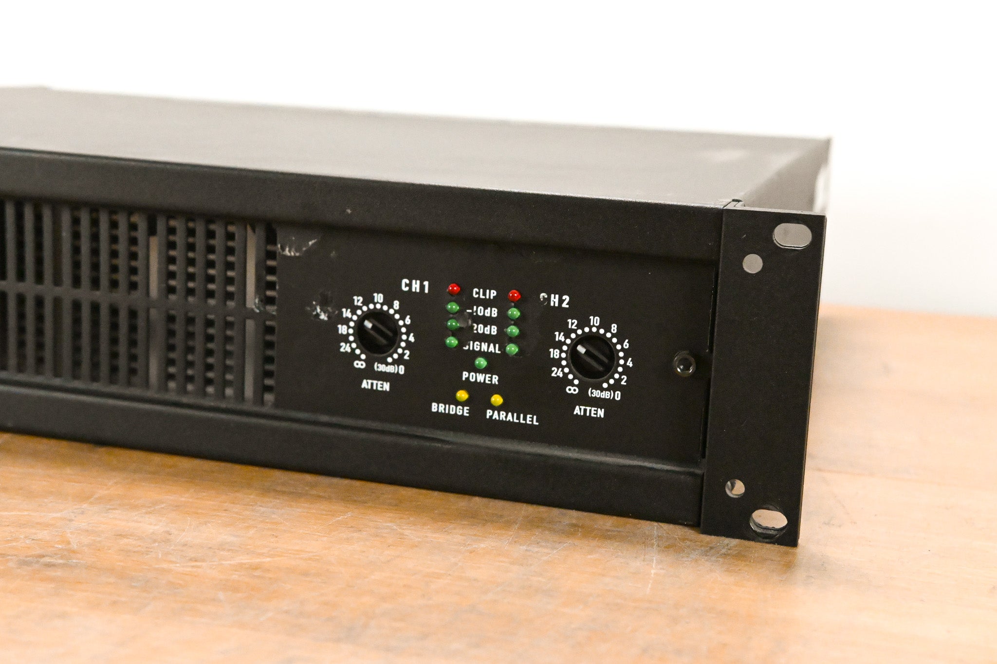 QSC CX302 2-Channel Power Amplifier