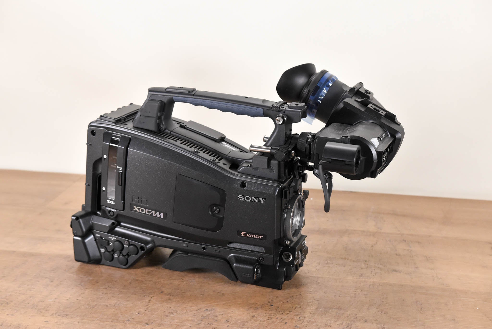 Sony PXW-X320 XDCAM Solid State Memory Camcorder CG00WRA