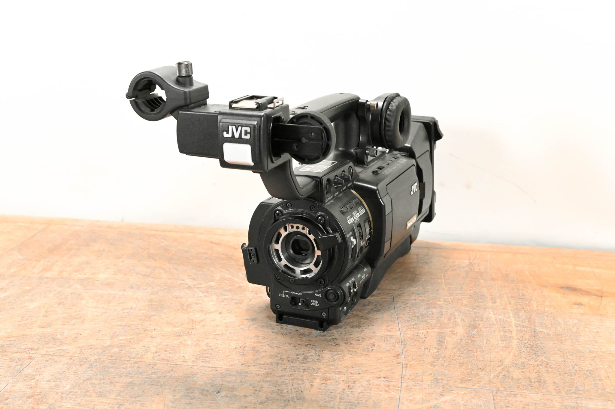 JVC GY-HD250CHU 1/3" 3-CCD Professional HDV Camcorder