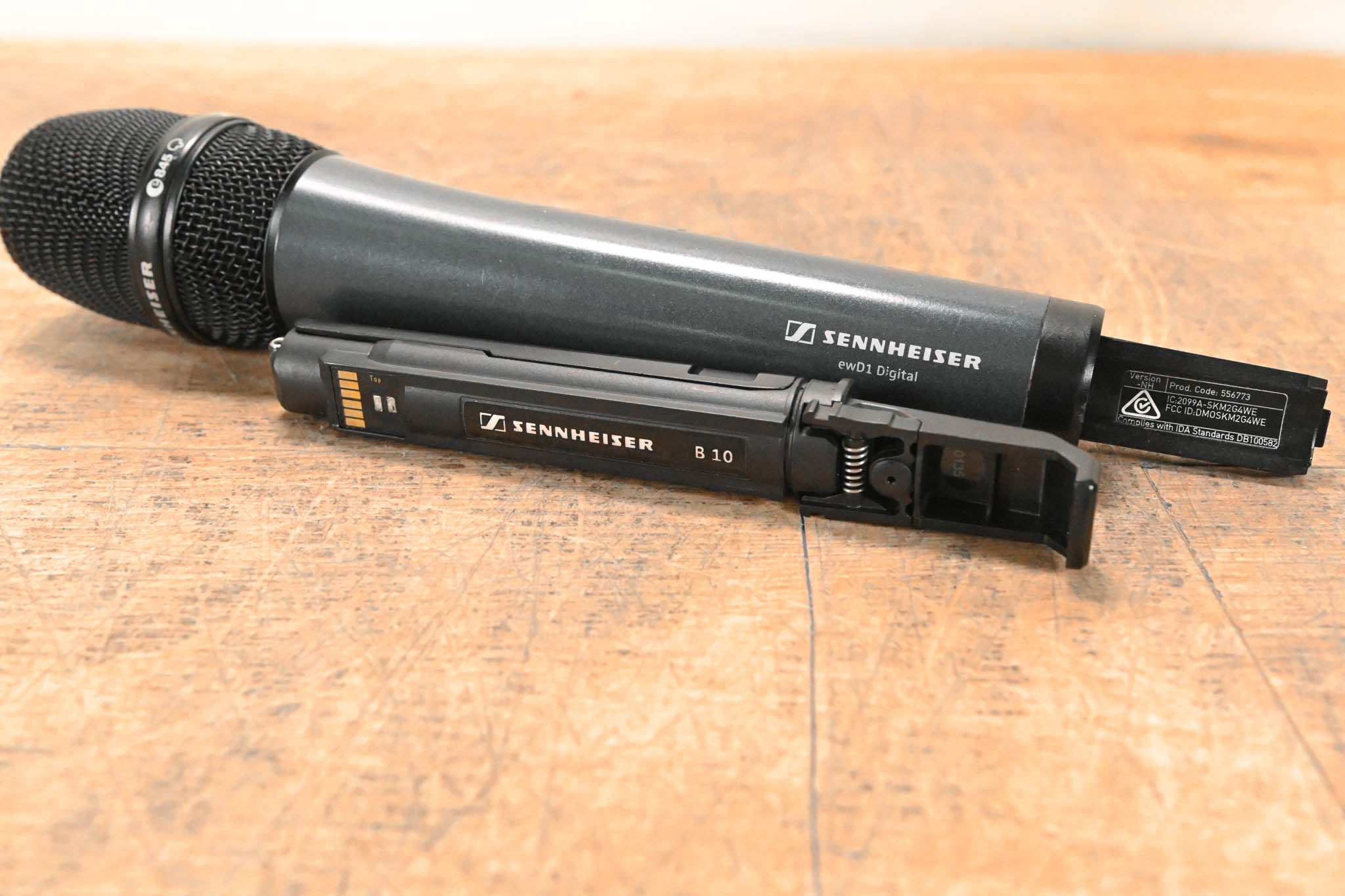 Sennheiser ew D1-845-S Digital Handheld Wireless System NO POWER SUPPLY