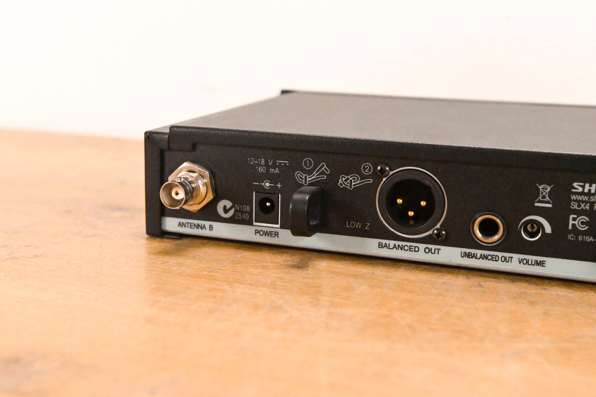 Shure SLX14-H5 Wireless Bodypack System - 518-542 MHz (NO POWER SUPPLY)