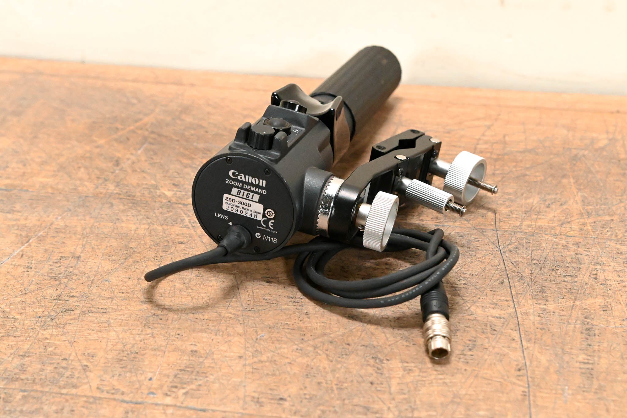 Canon ZSD-300D Digital Zoom Servo Demand