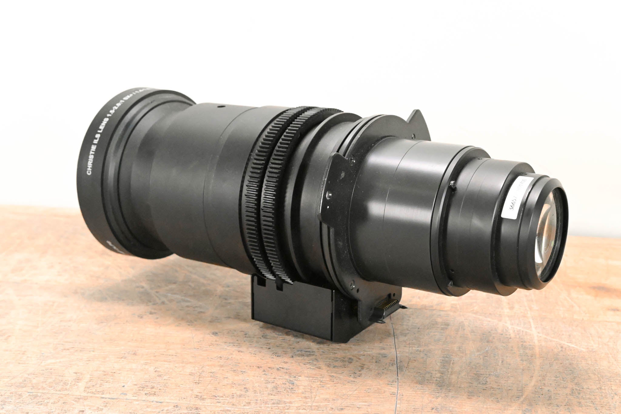 Christie ILS Lens 1.5-2.0:1 SX+ / 1.4-1.8:1 HD 0.95" 3-Chip DLP Lens