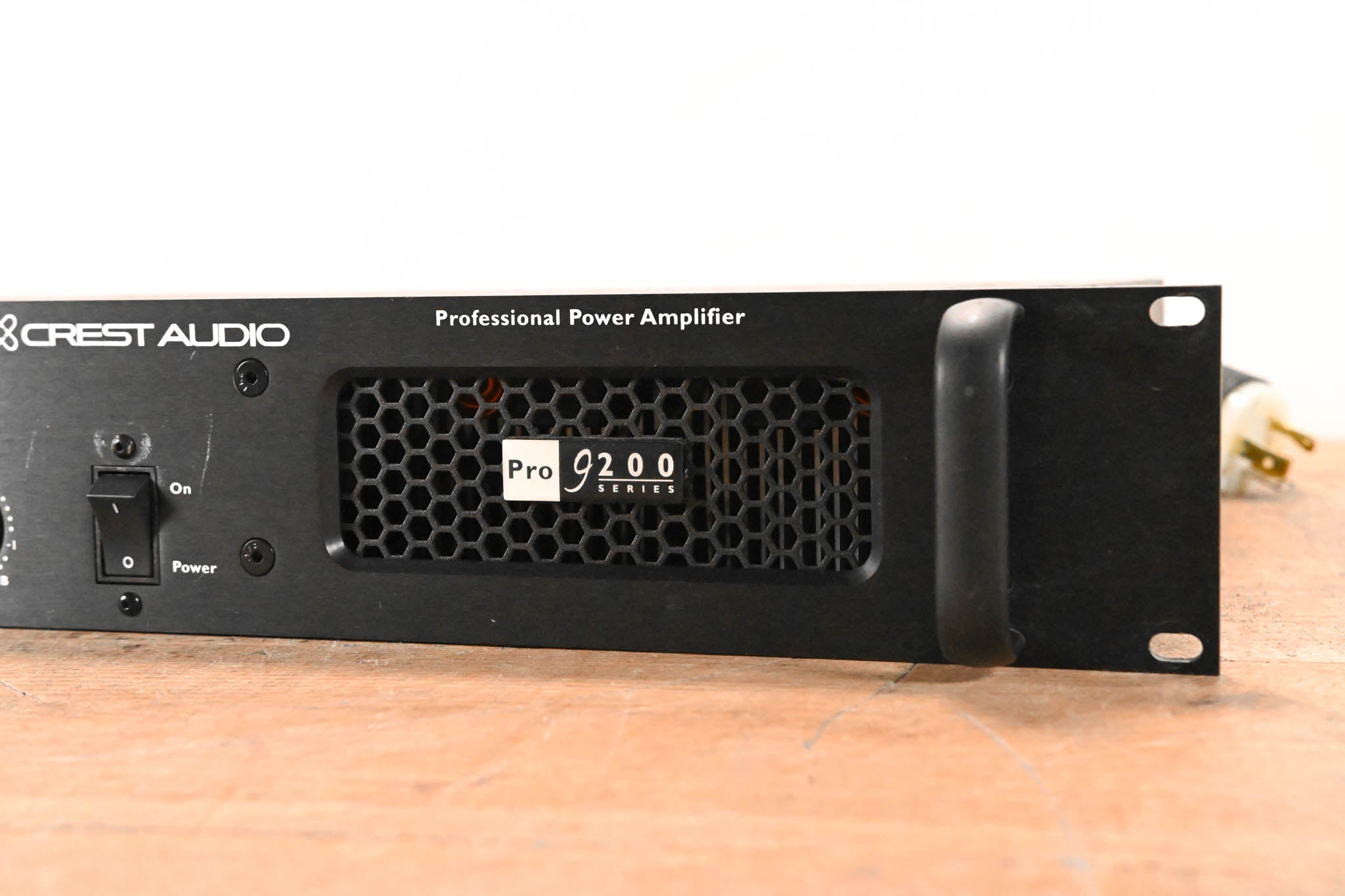 Crest Audio Pro 9200 2-Channel Power Amplifier