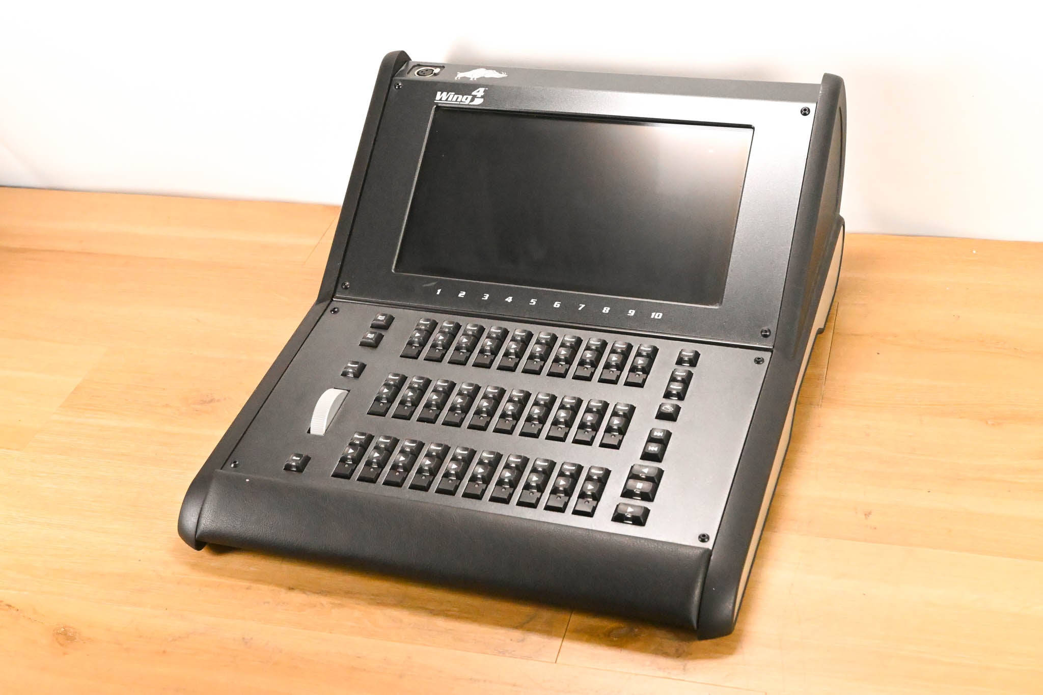 High End Systems Master Wing 4 for Hog 4, Full Boar 4, and Road Hog 4