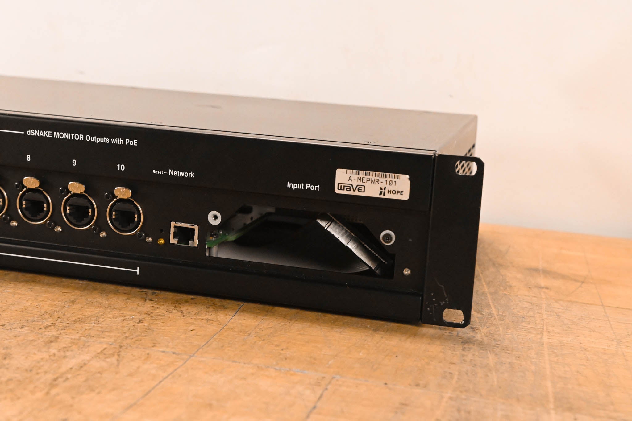 Allen & Heath ME-U 10-Port PoE Monitor Hub for ME-1 Personal Mixers