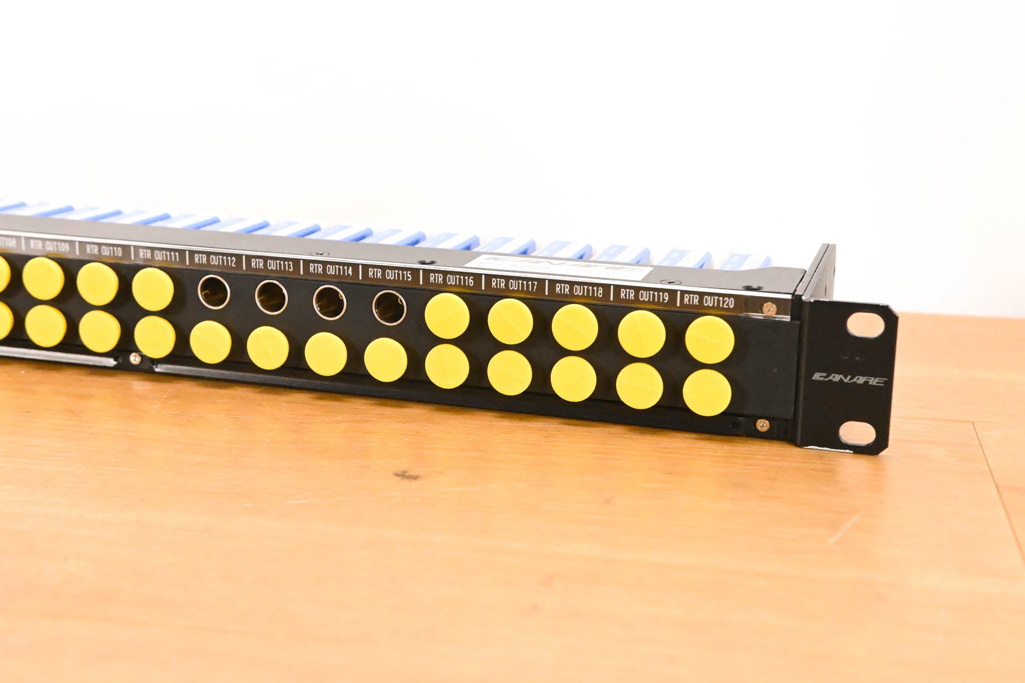 Canare 20DV 1U Normaled Video Patch Bay w/ DVJB-W 3G/HD-SDI Modules