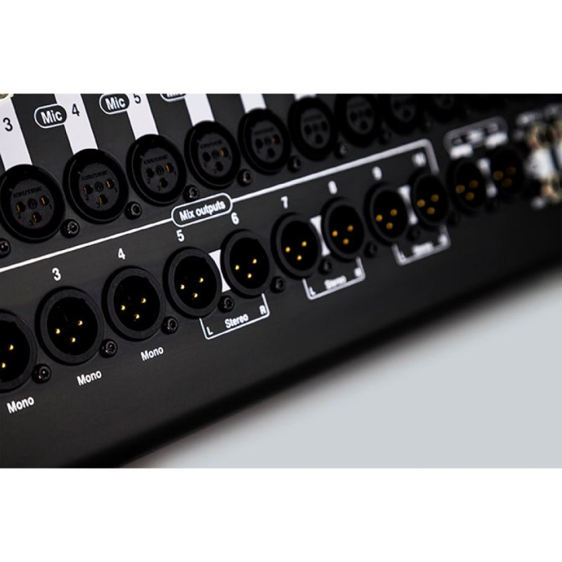 Portable 18 in / 14 out Digital Mixer