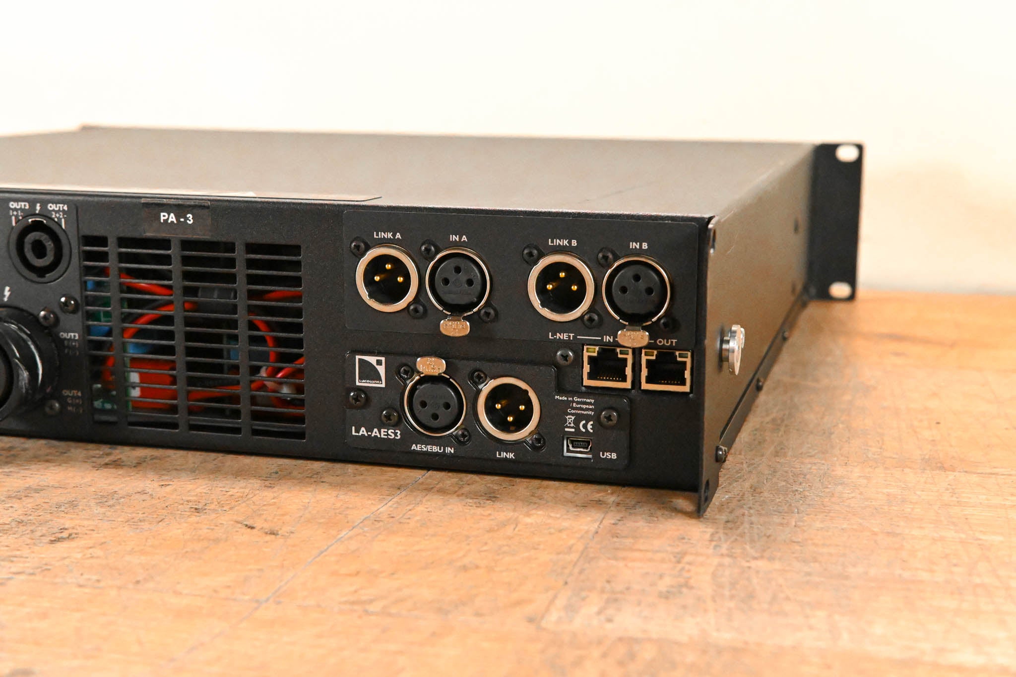 L-Acoustics LA8 US Four-Channel Amplified Controller