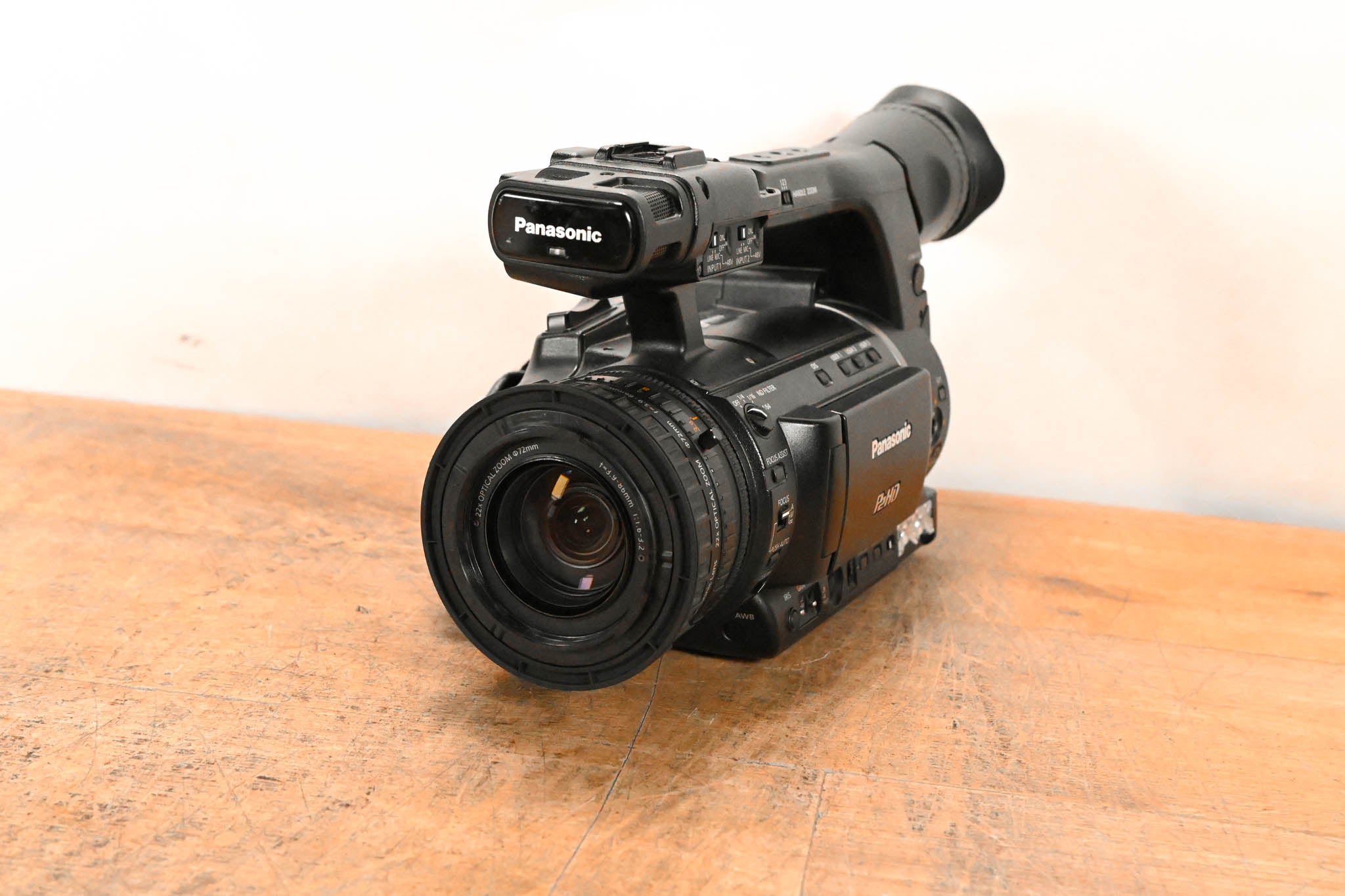 Panasonic AG-HPX255P P2 HD Handheld Camcorder
