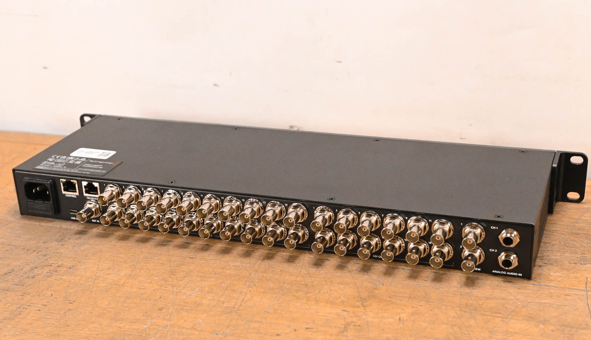 Blackmagic Design ATEM 2 M/E Constellation HD Live Production Switcher