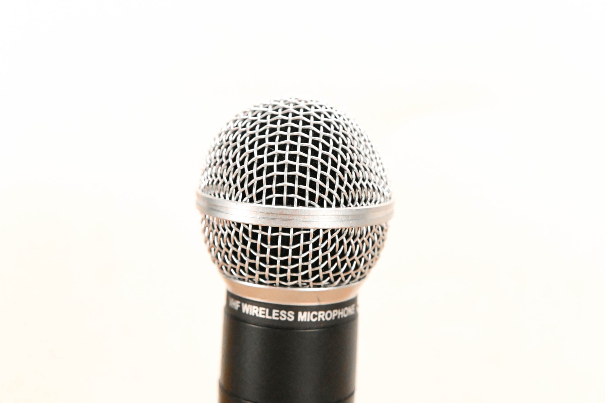 Owlee VHF Wireless Microphone - 202.90 MHz