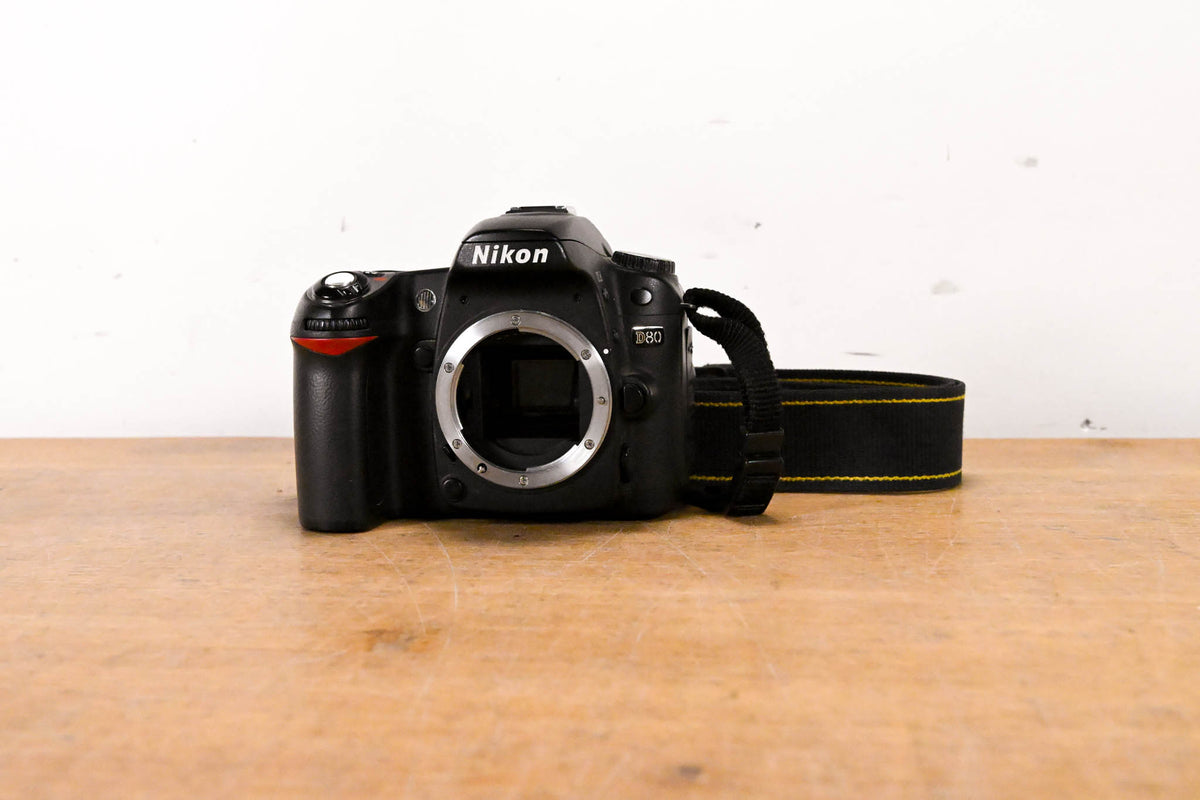 Nikon D80 DSLR Camera Body