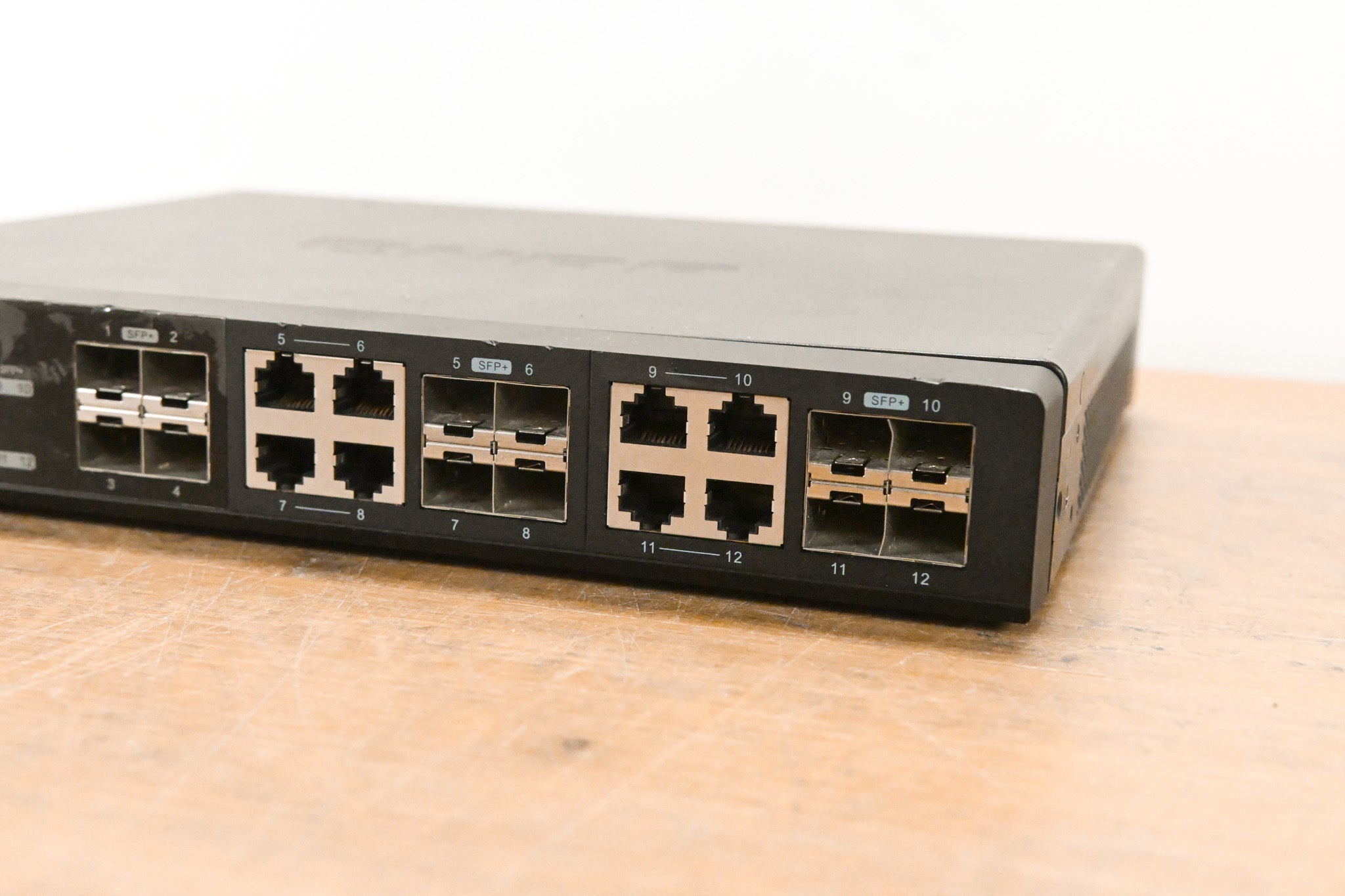 QNAP QSW-1208-8C 12-Port 10GbE Unmanaged Network Switch