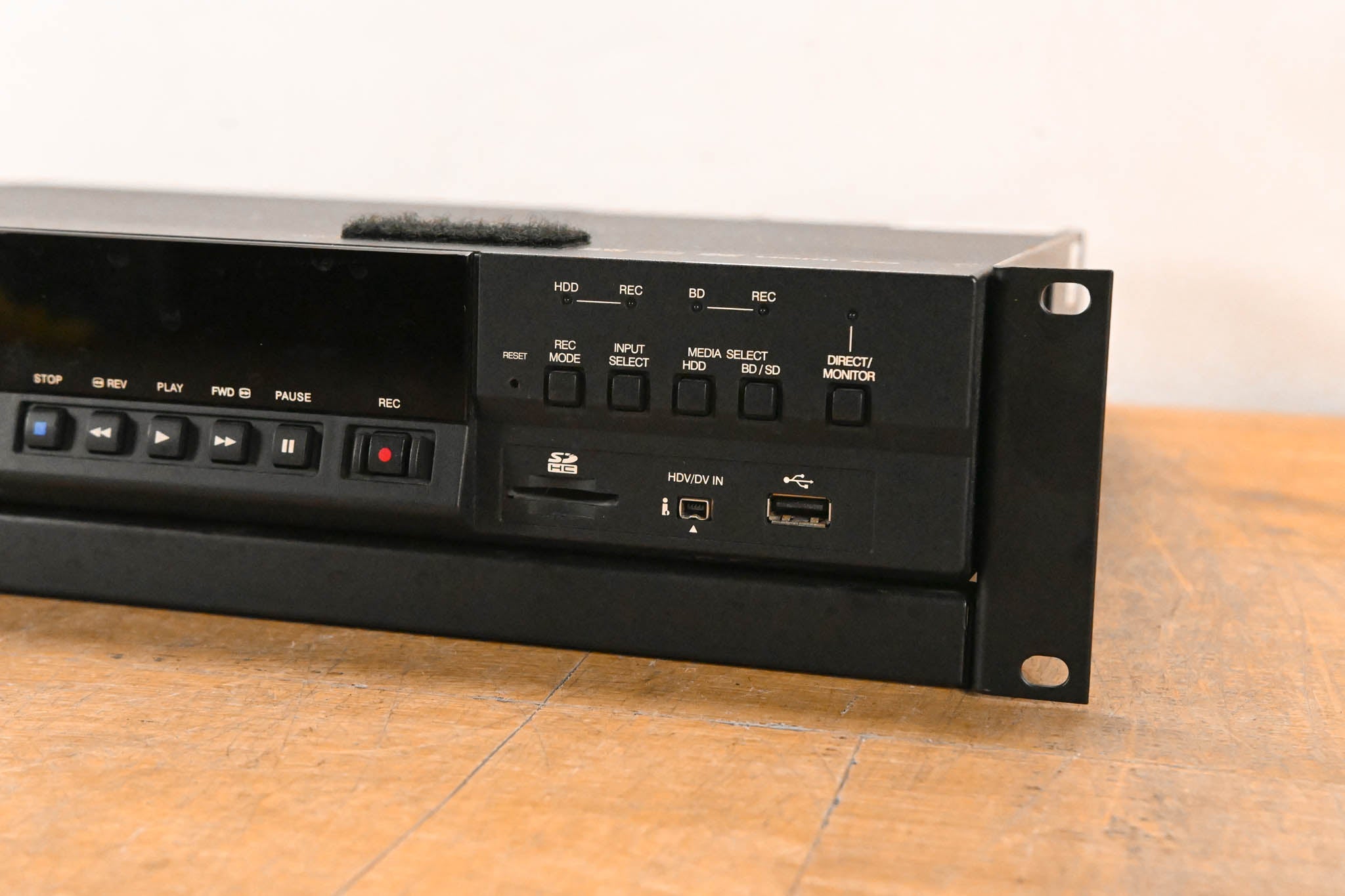 JVC SR-HD2500US Blu-Ray Disc & HDD Recorder with HD-SDI