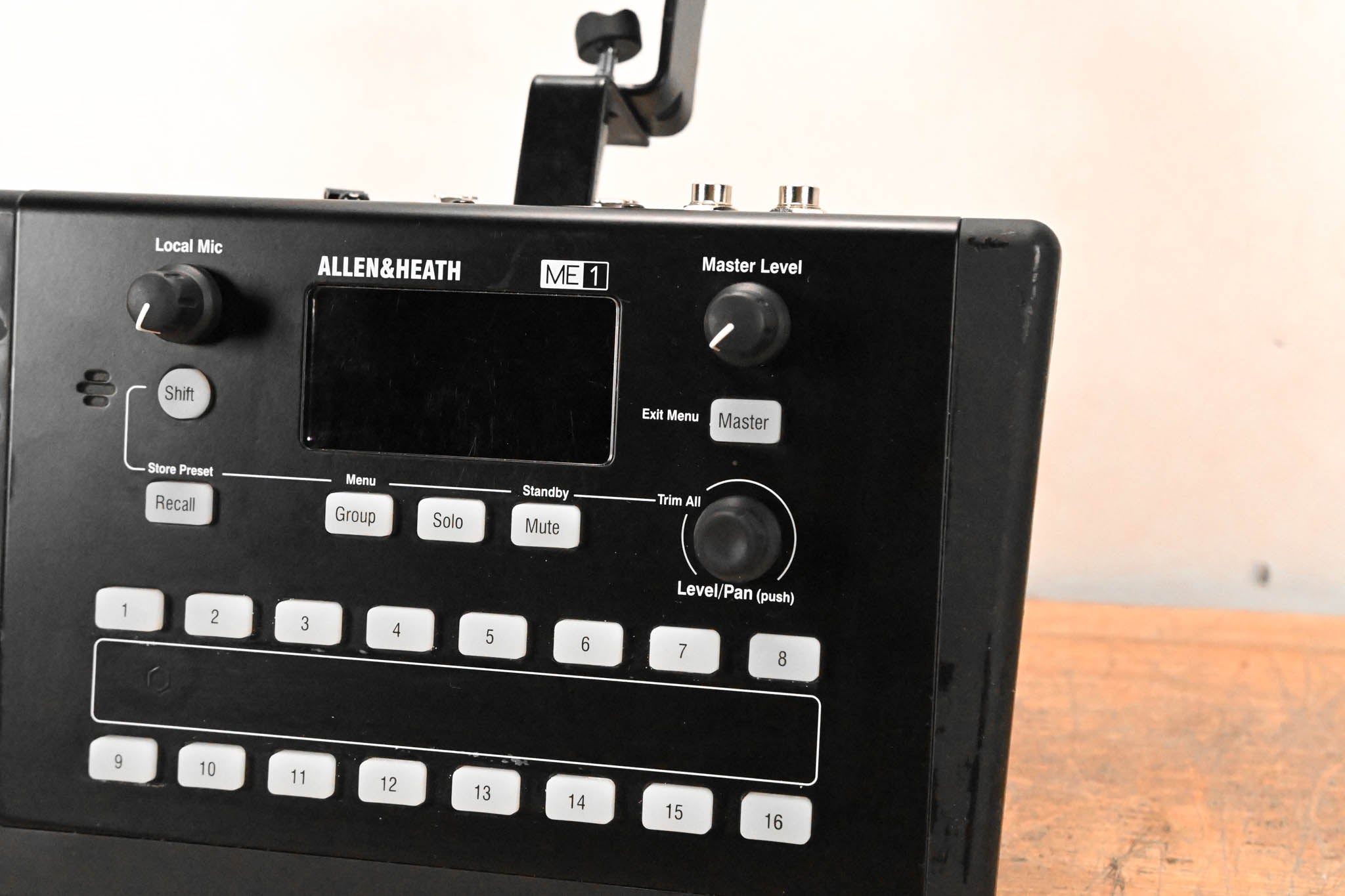 Allen & Heath ME-1 Personal Monitor Mixer