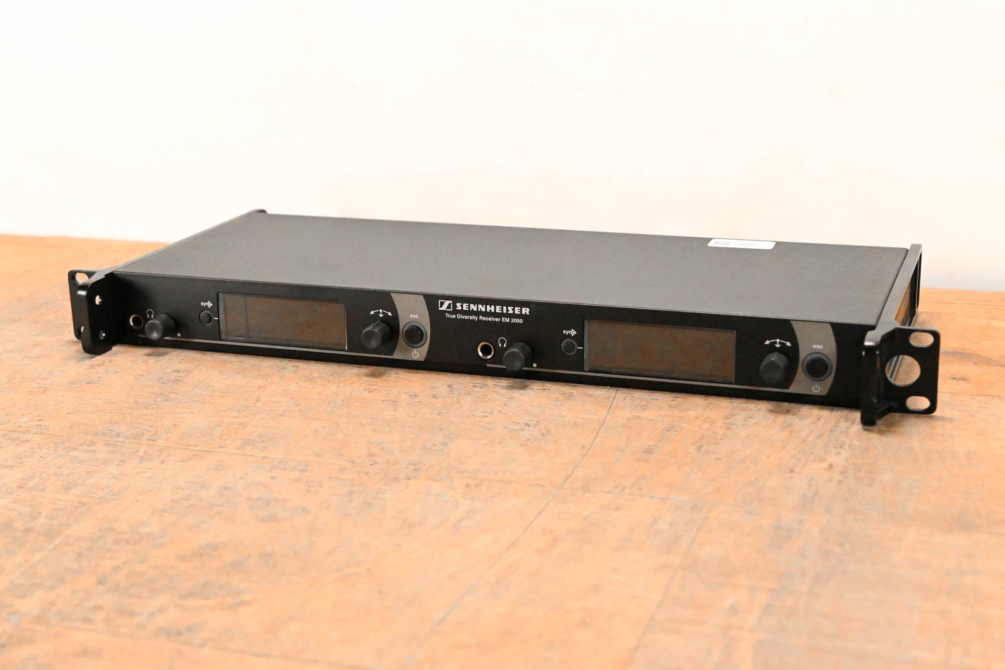 Sennheiser EM 2050 Dual-Channel Wireless Receiver Aw Range: 516-558 MHz