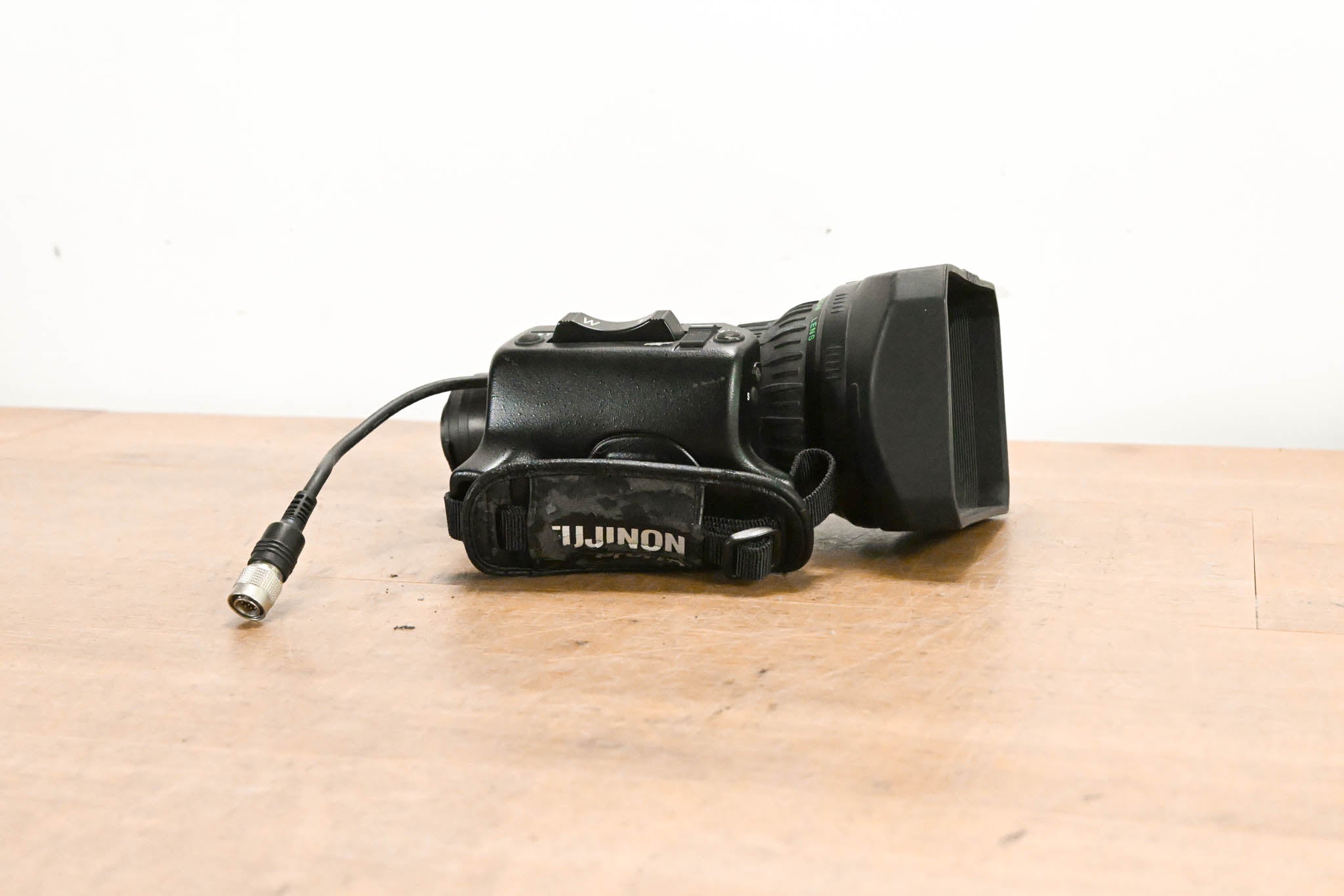 Fujinon Th17x5BRMU Broadcast Zoom Lens - 1:1.4/5-85mm