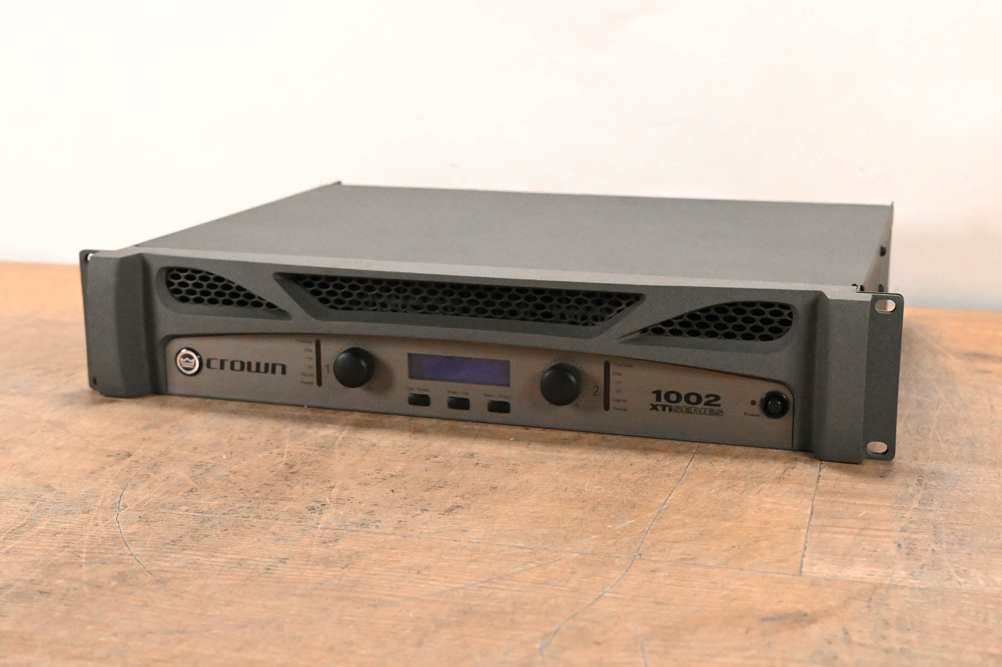 Crown XTi 1002 2-Channel 500W Power Amplifier