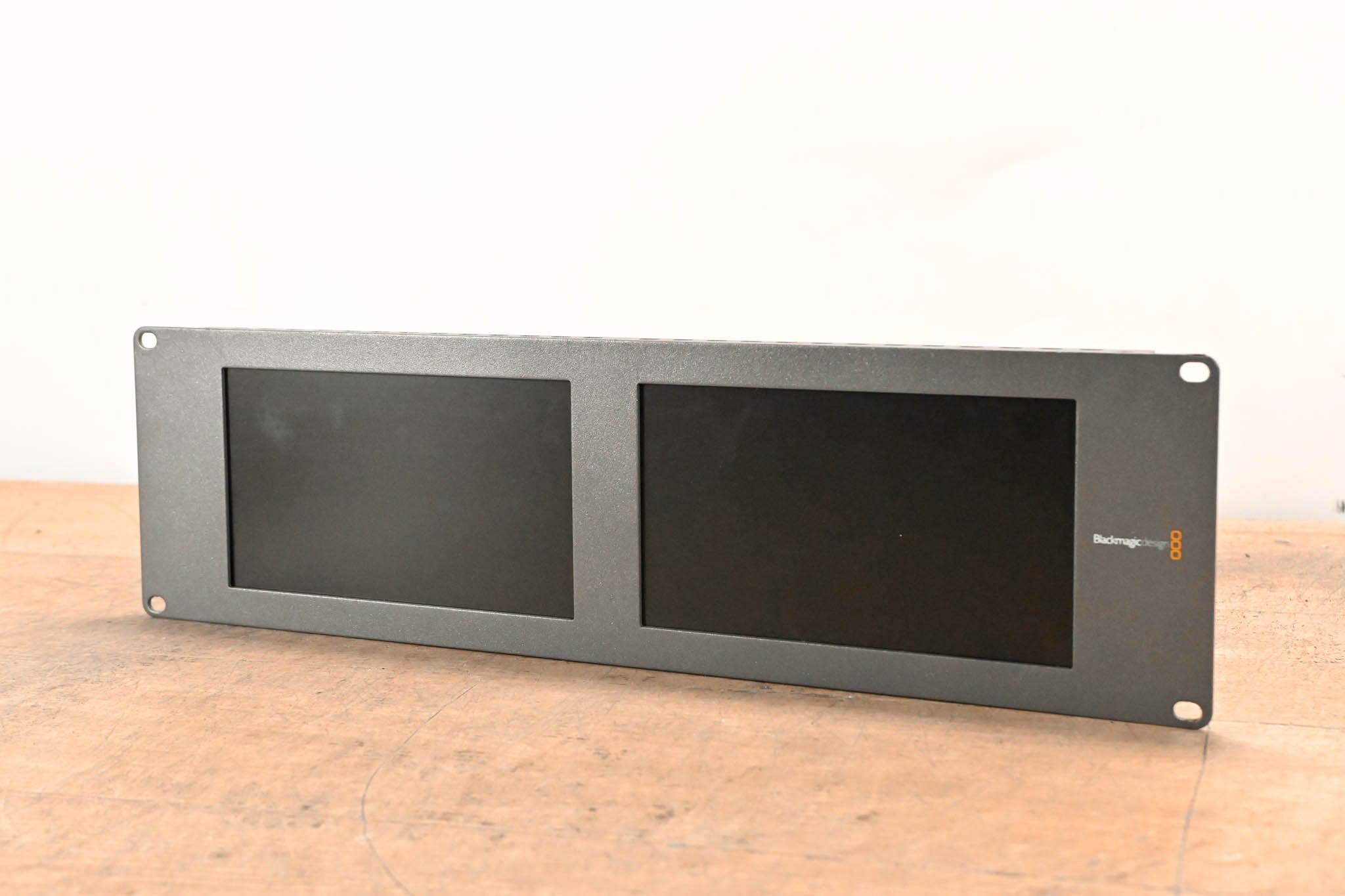 Blackmagic Design Smartview Duo Dual 8" LCD Monitors (NO POWER SUPPLY)