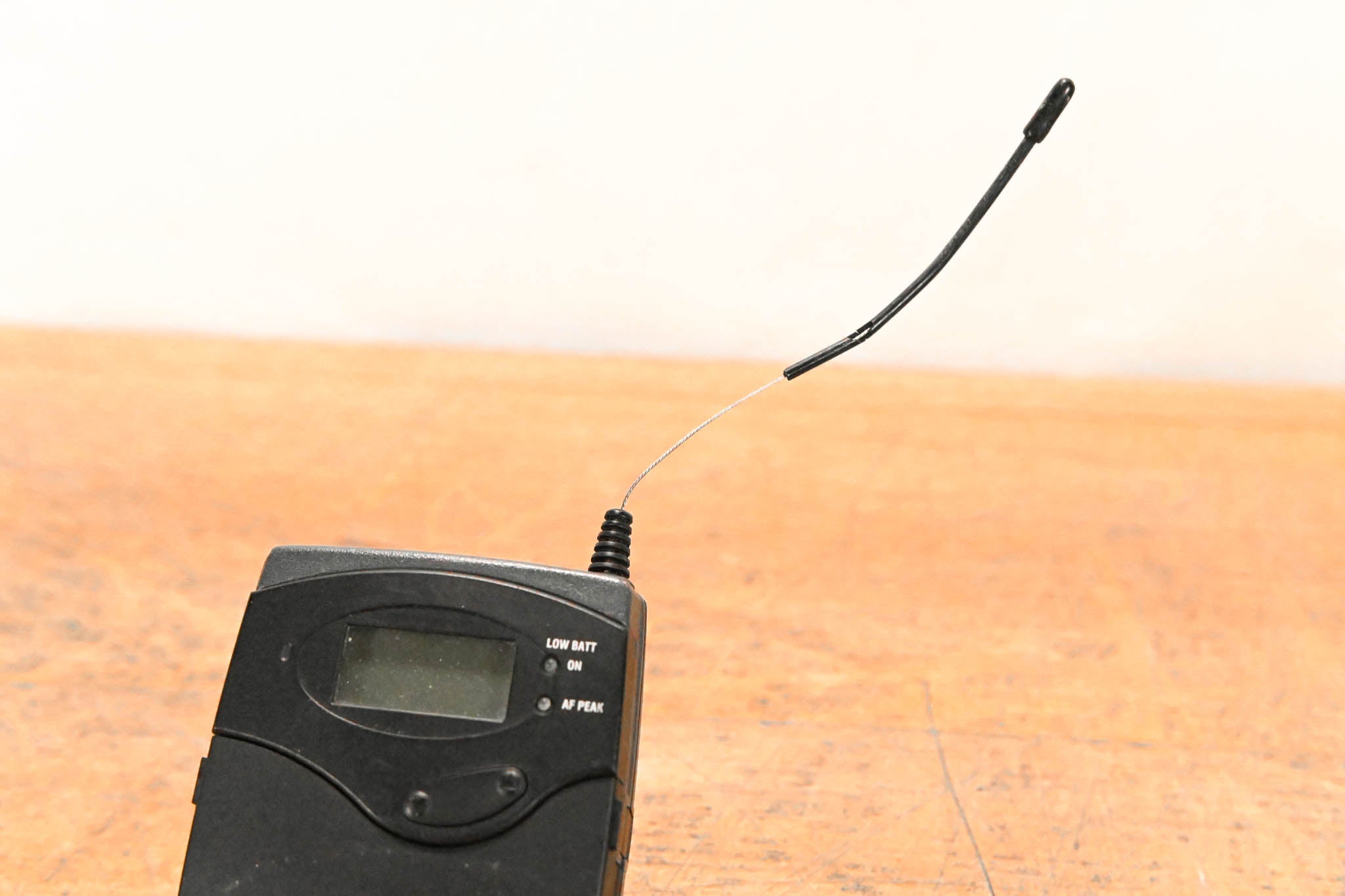 Sennheiser SK 100 G2 Bodypack Wireless Transmitter A Range: 518-554 MHz