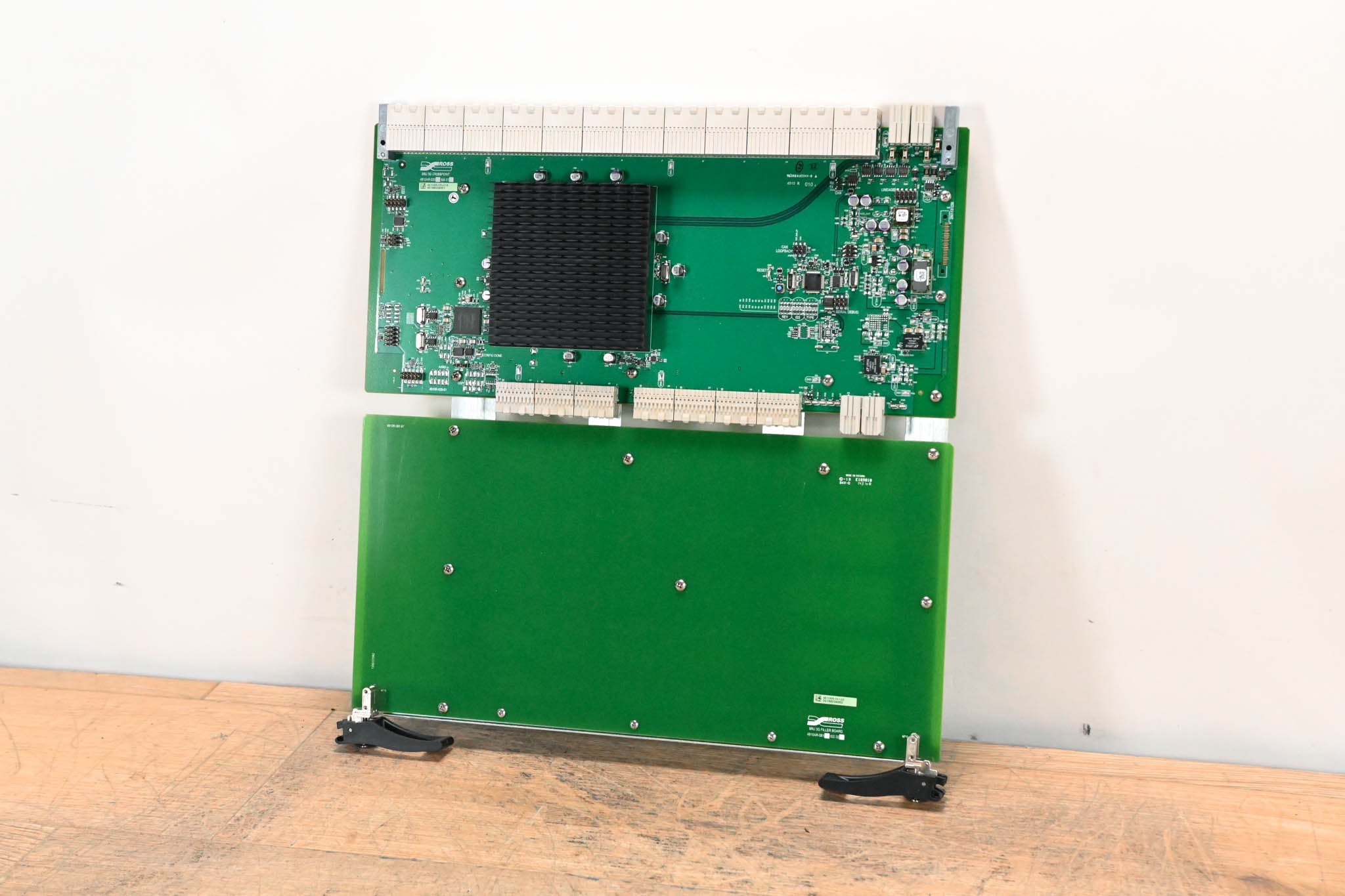 Ross 8RU 3G Crosspoint w/ 8RU 3G Filler Board