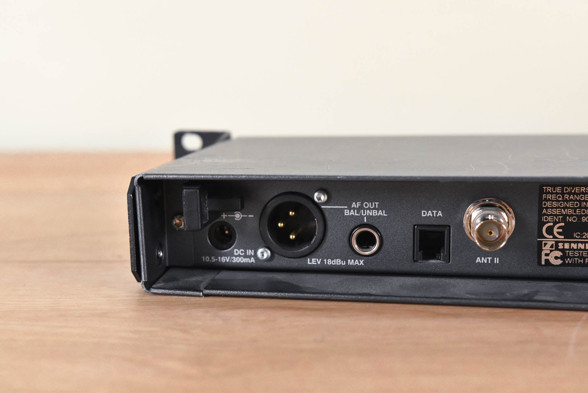 Sennheiser EM 500 G2 Wireless Receiver - 740-776 MHz (NO POWER SUPPLY)