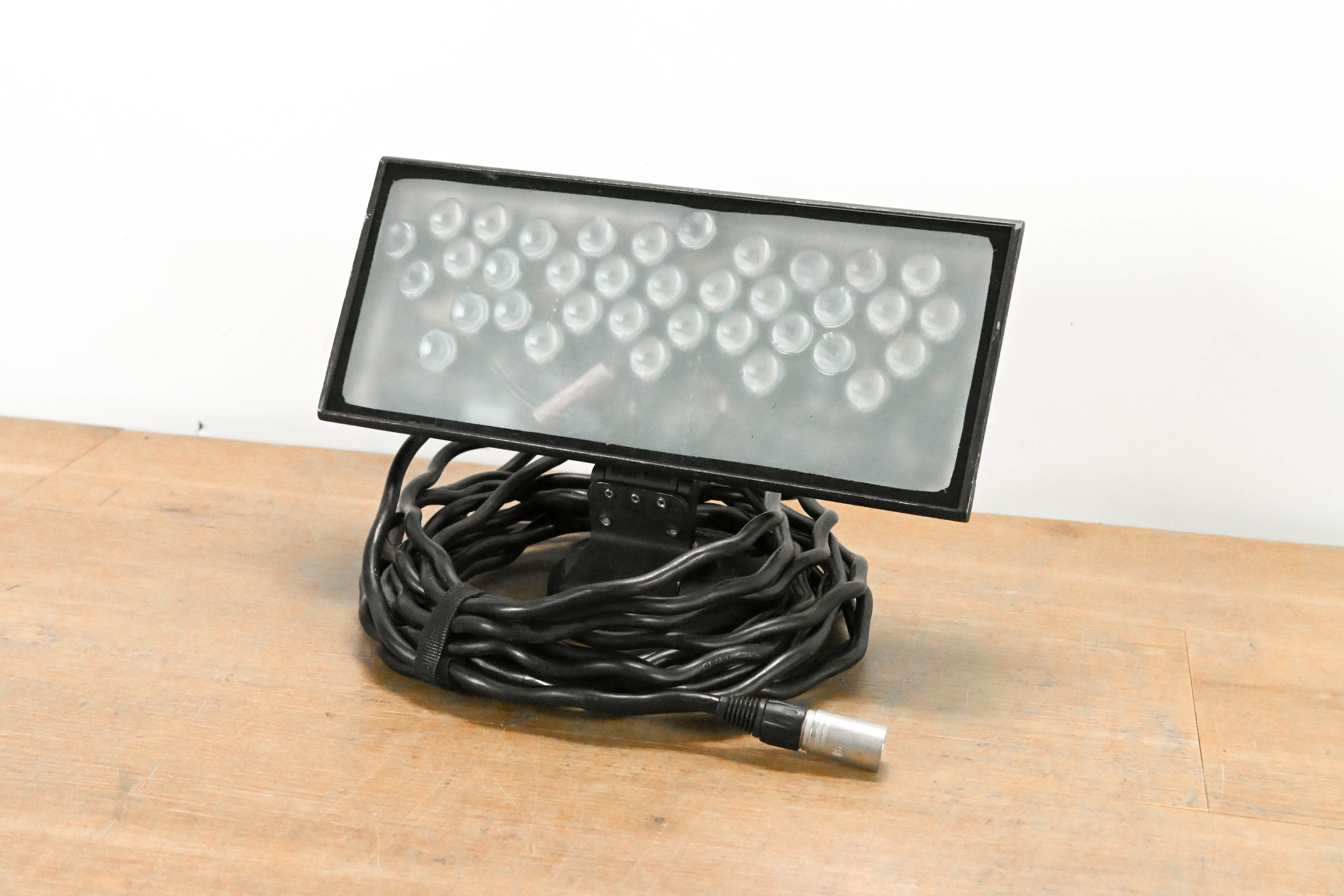 Philips Color Kinetics ColorBlast 12 Wash Light Fixture