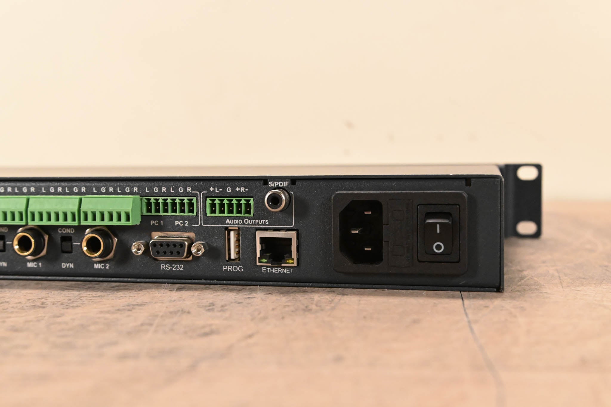 Kramer VP-444 HDMI & Analog Presentation Digital Scaler/Switcher