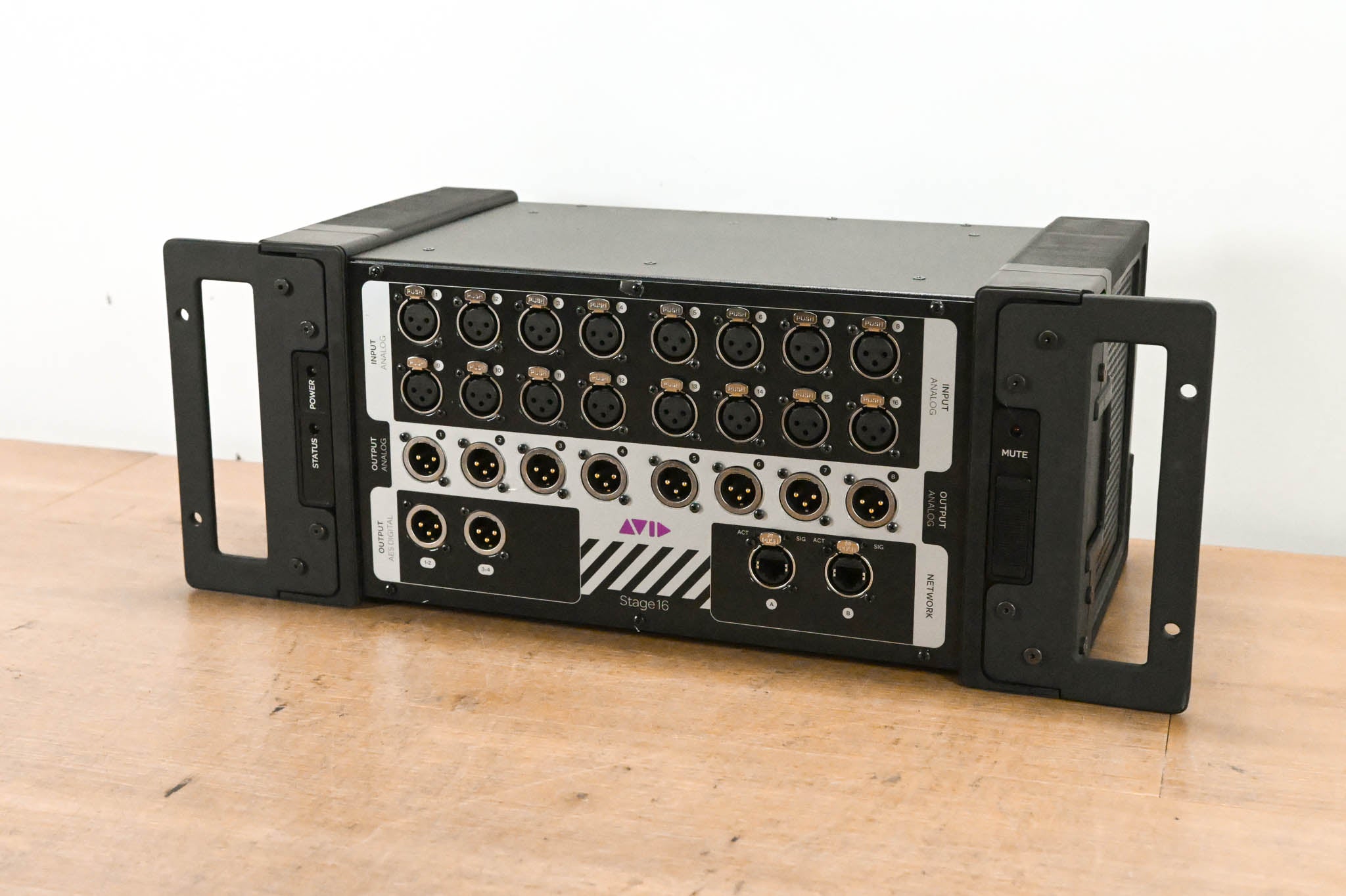 AVID Venue Stage 16 Remote I/O Stage Rack for S3L Digital Mixing System