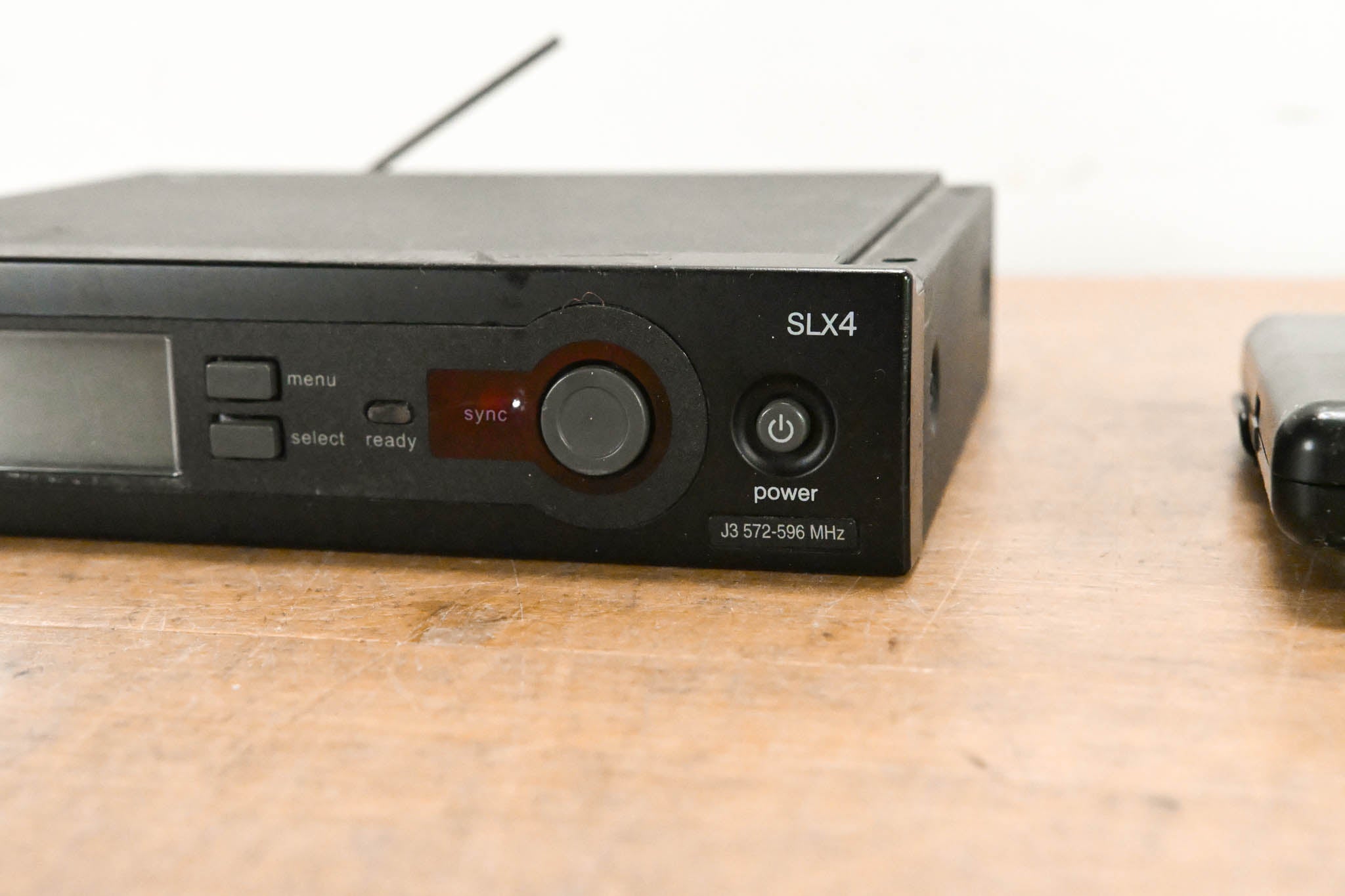 Shure SLX14 Bodypack Wireless System - J3 Band (NO POWER SUPPLY)