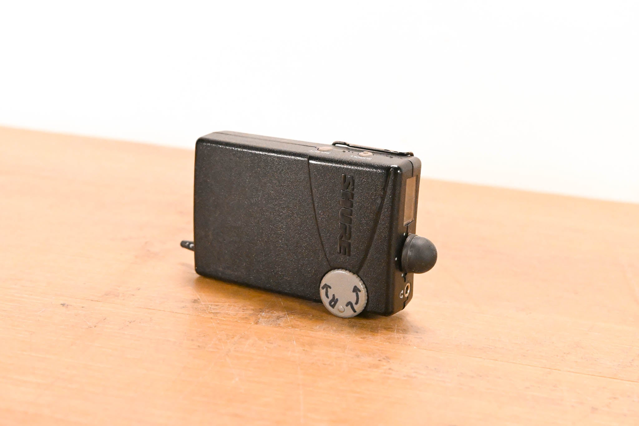 Shure PSM 400 In-Ear Monitoring System - X1 Band (NO POWER SUPPLY)