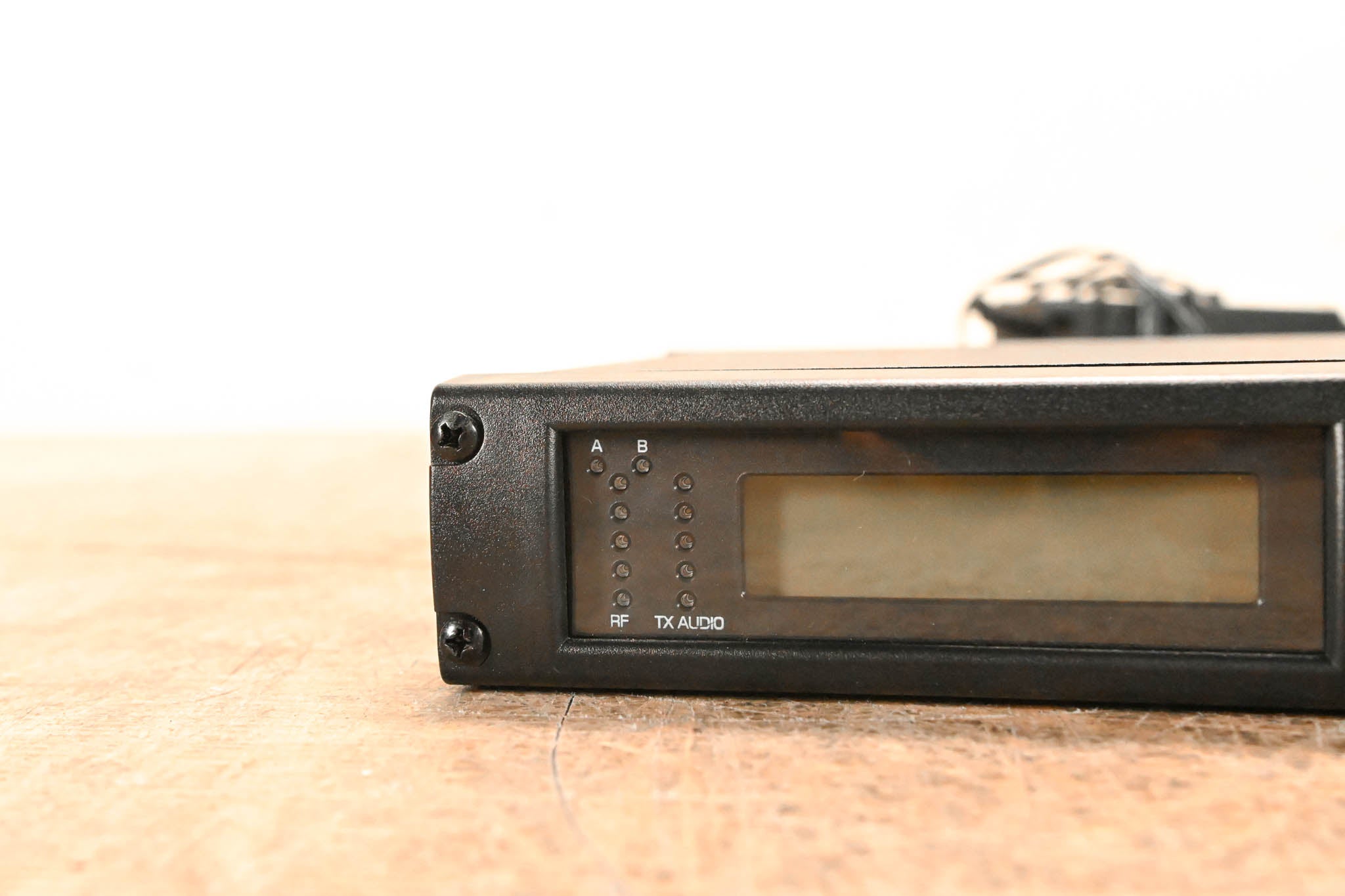 Shure ULXP14 Bodypack Wireless System - J1 Band: 554-590 MHz