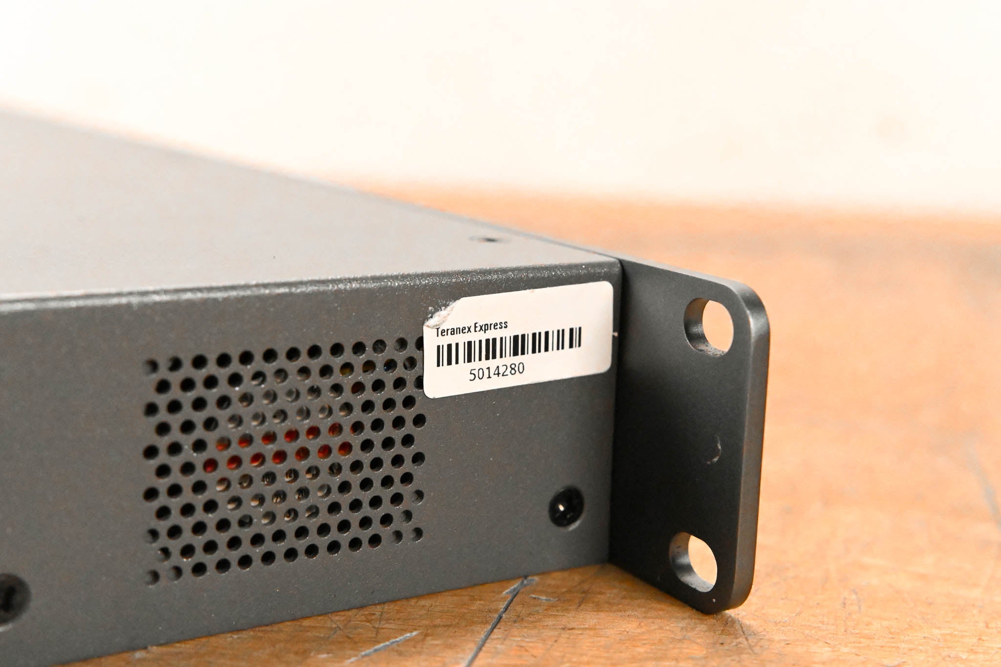 Blackmagic Design Teranex Express Broadcast Standards Converter