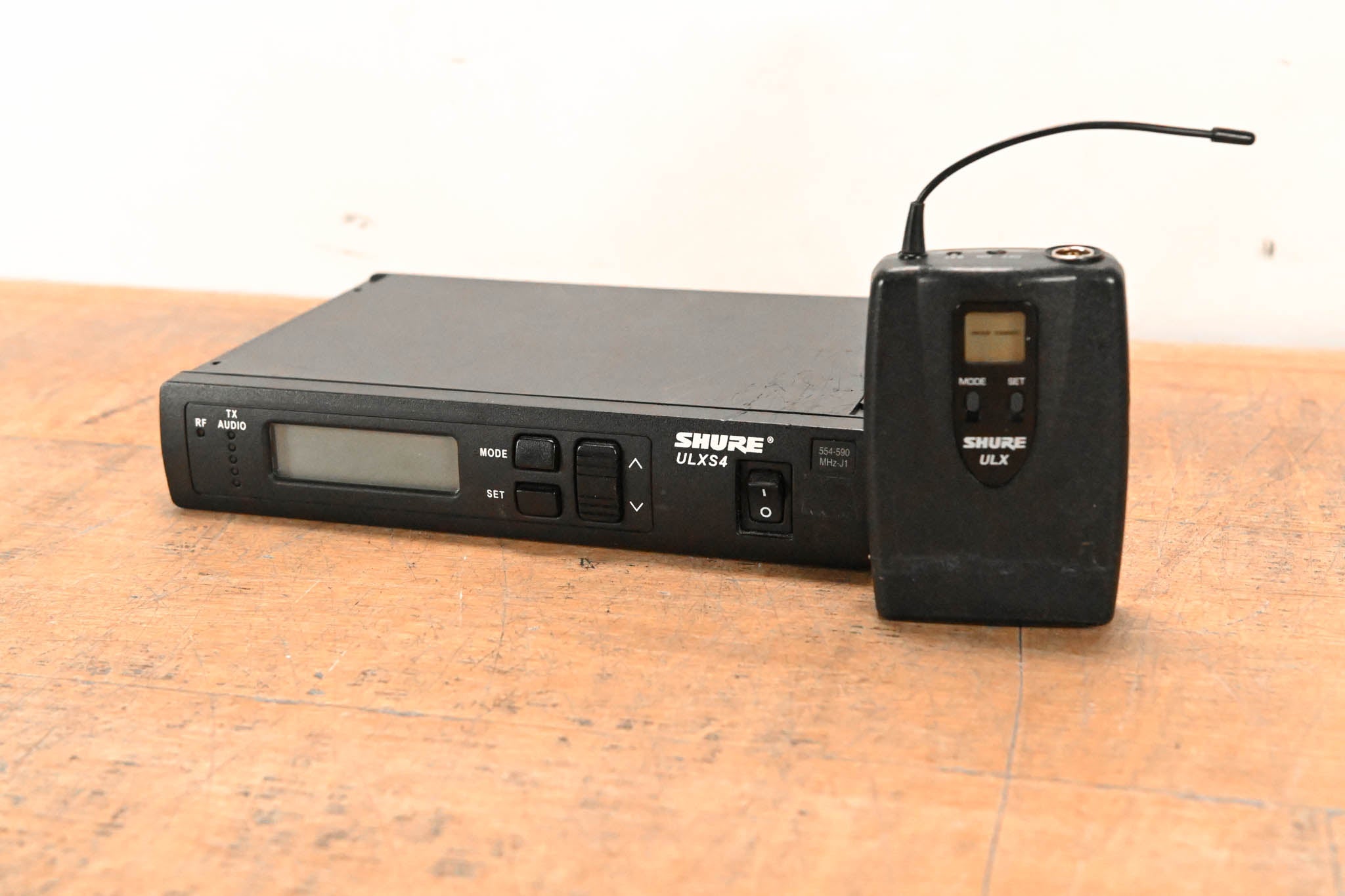 Shure ULXS14 Bodypack Wireless System - J1 Band (NO POWER SUPPLY)