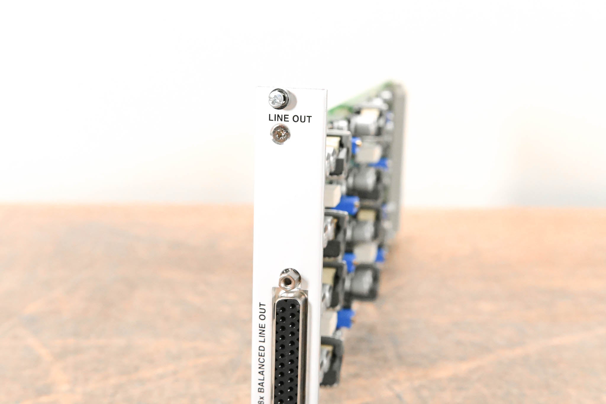 Studer 8-Channel Analog Line Out Card for D21m & D23m Modular I/O System