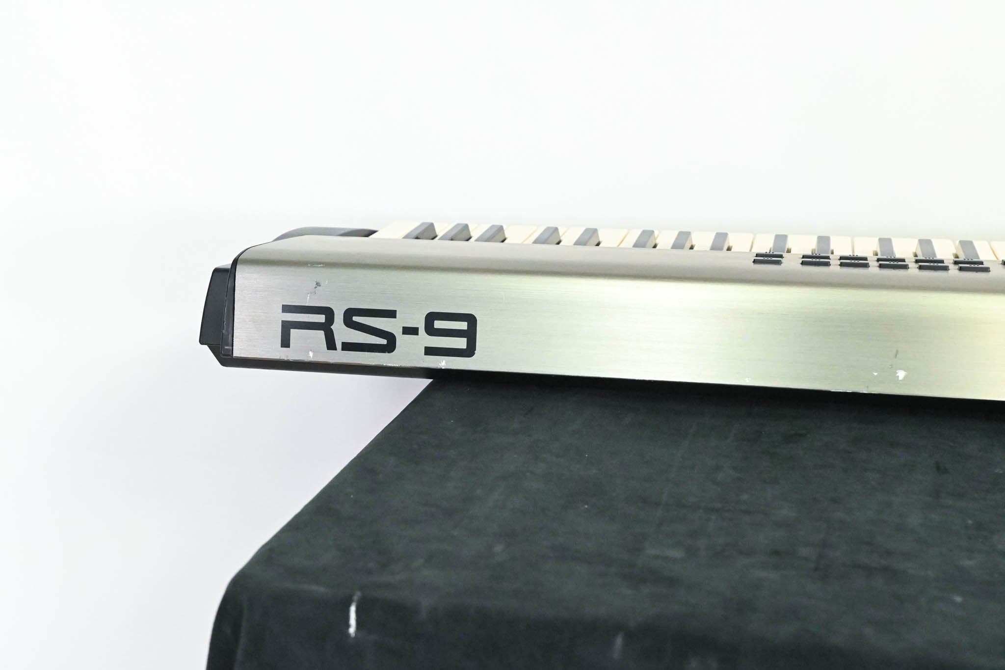 Roland RS-9 88-Key 64-Voice Synthesizer (NO POWER SUPPLY)