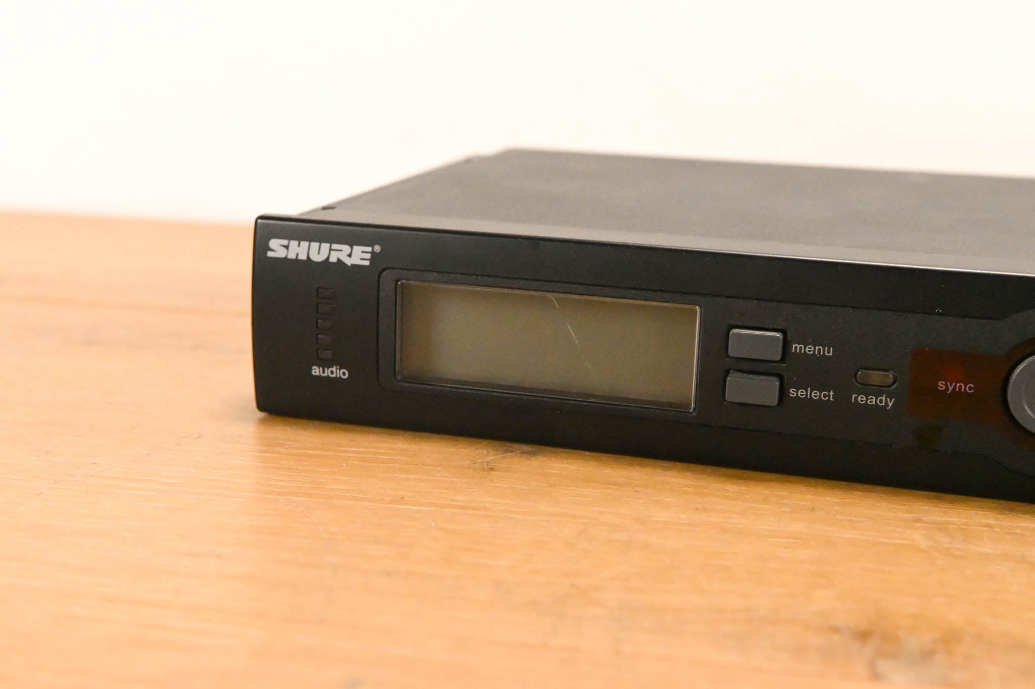 Shure SLX14 Bodypack Wireless System - J3 Band (NO POWER SUPPLY)