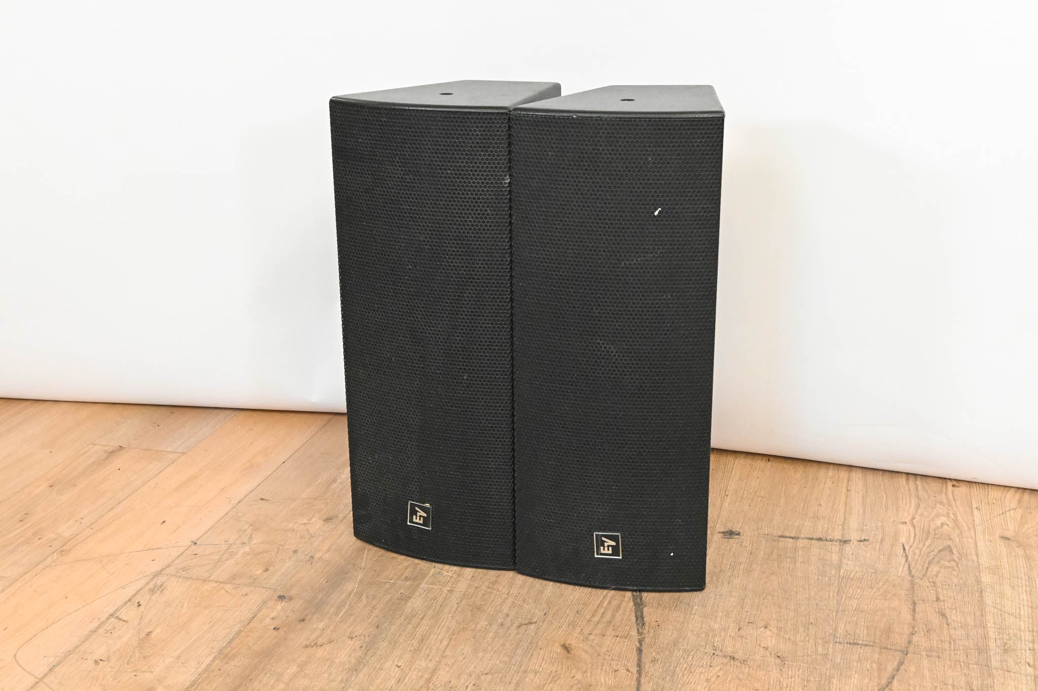 Electro-Voice (EV) EVU-2082/95 Ultracompact 2‑Way Loudspeaker (PAIR)