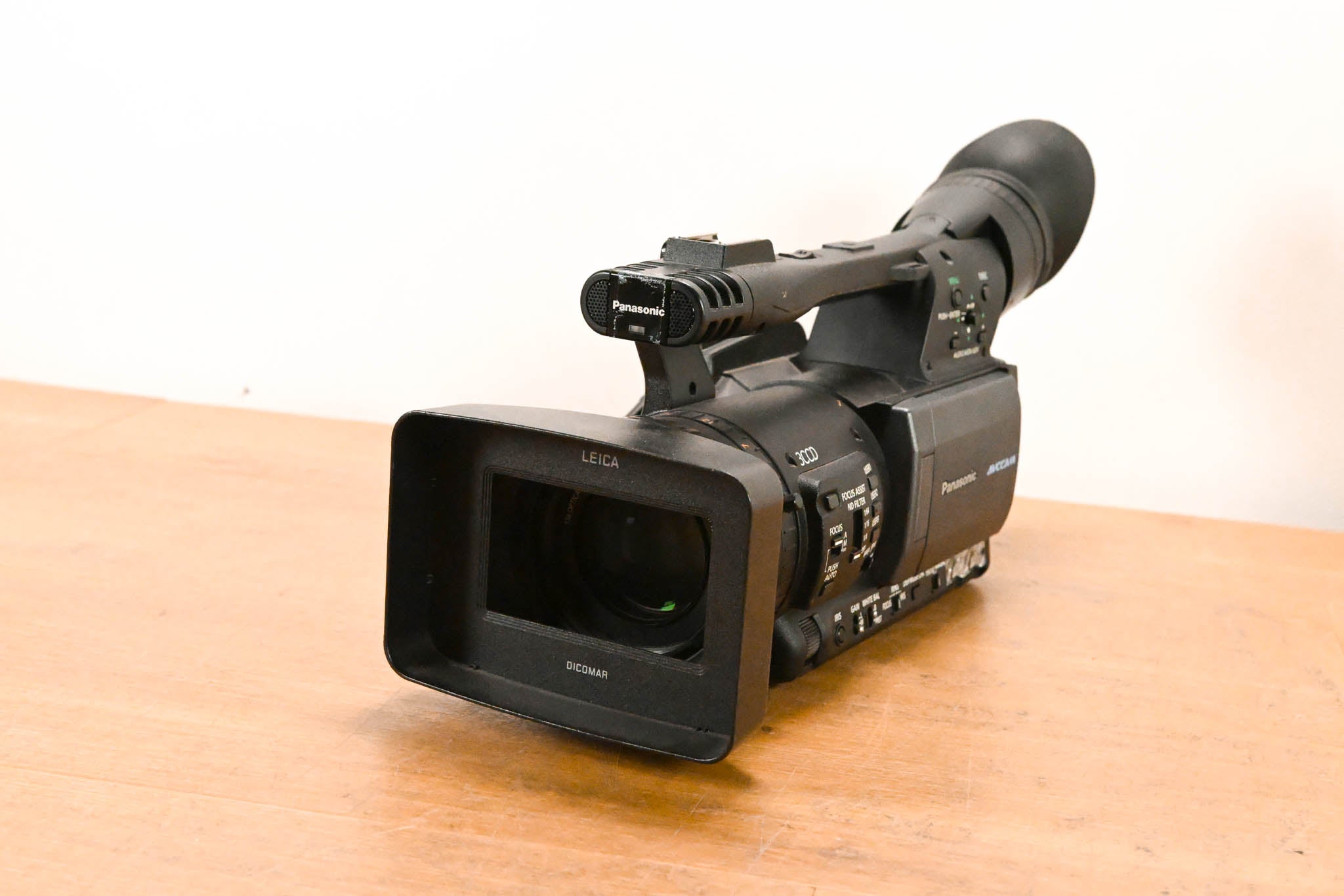 Panasonic AG-HMC150P AVCCAM Camcorder