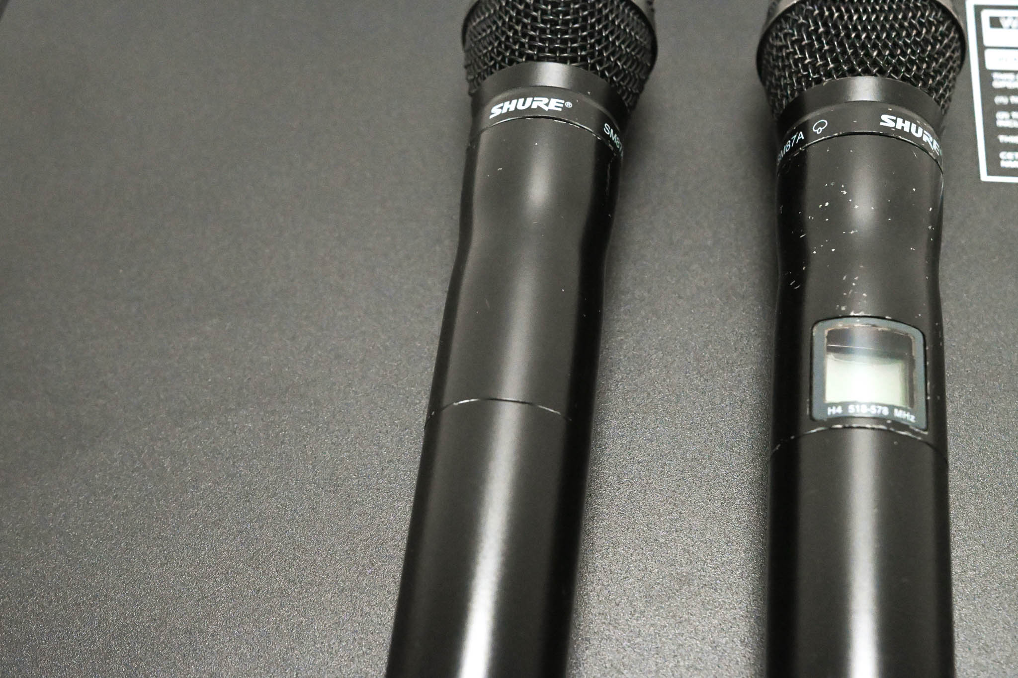 Shure UR4D Wireless Receiver w/ two UR2/SM87A Handheld Transmitters - H4