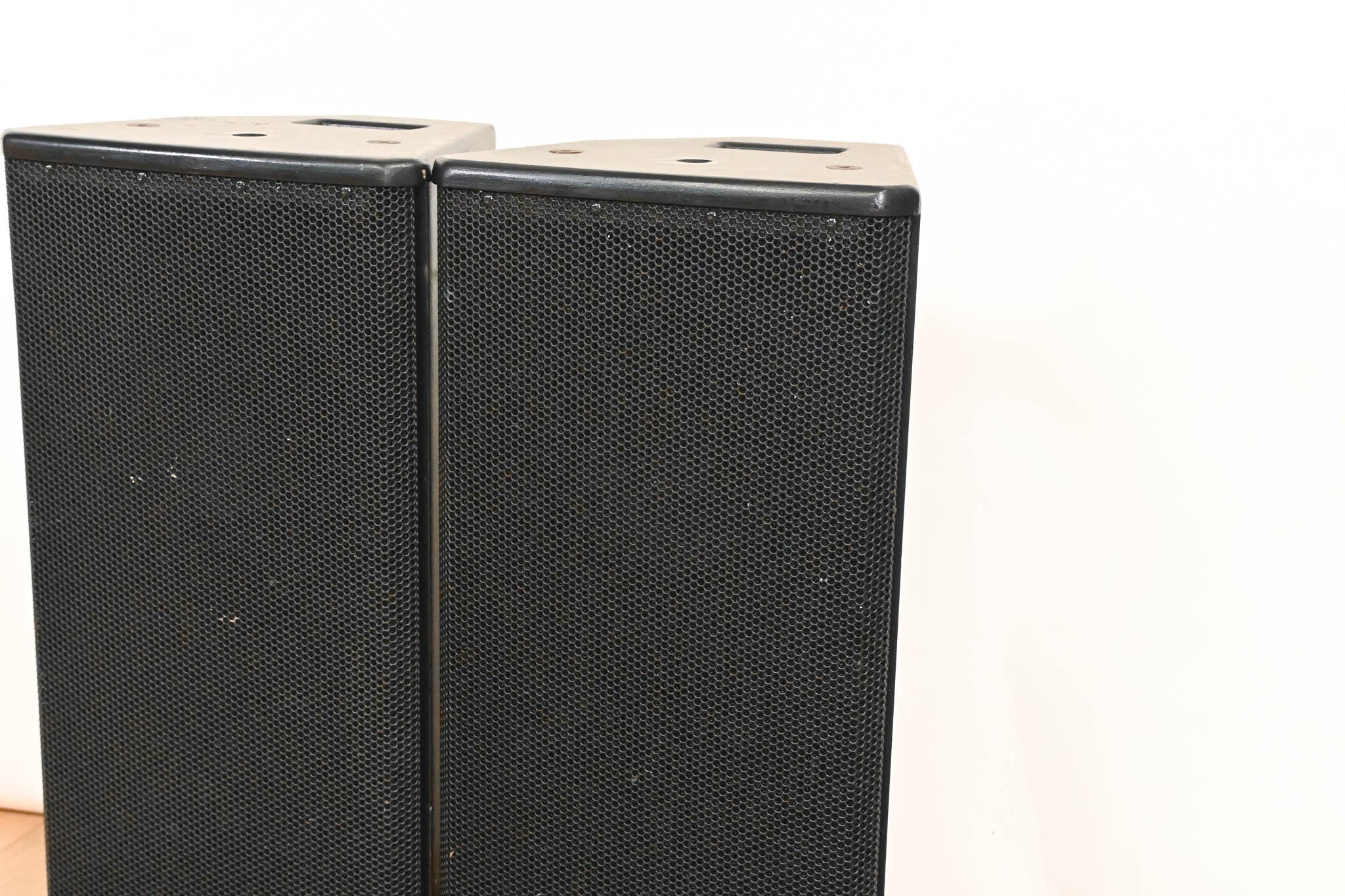 Yamaha IF2208 Dual 8" 2-Way Full-Range Loudspeaker (PAIR)