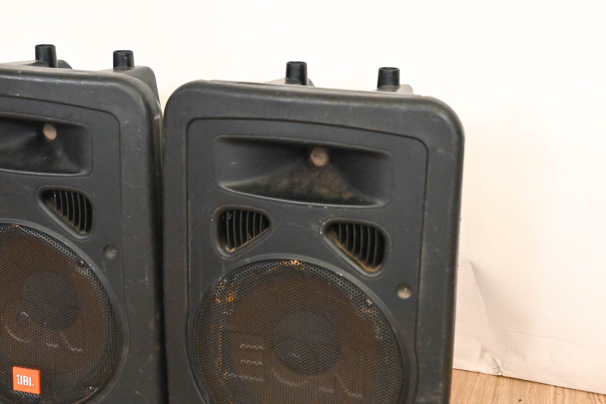 JBL EON10 G2 10" 2-Way Powered Speaker (PAIR)