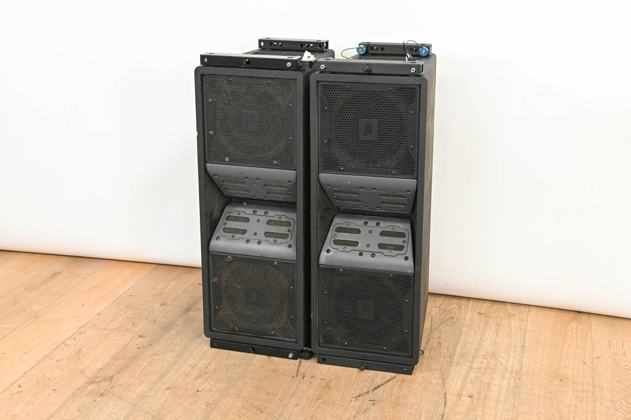JBL VT4887 Compact Bi-Amplified 3-Way Line Array Element (PAIR)