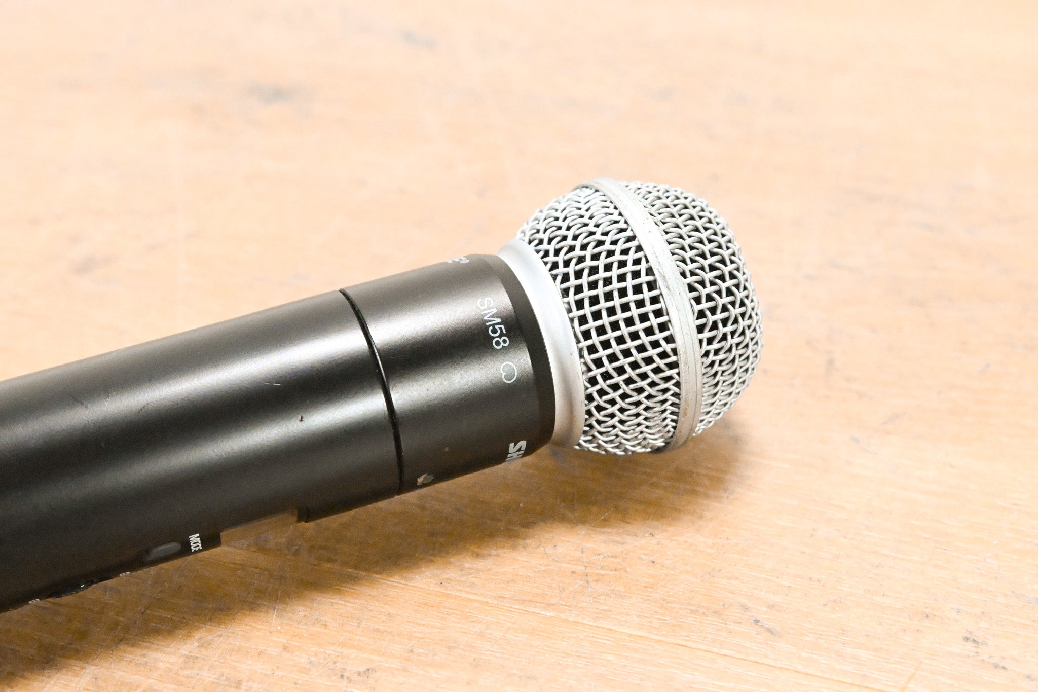 Shure ULXP24/58 Handheld Wireless System - J1 Band (NO POWER SUPPLY)