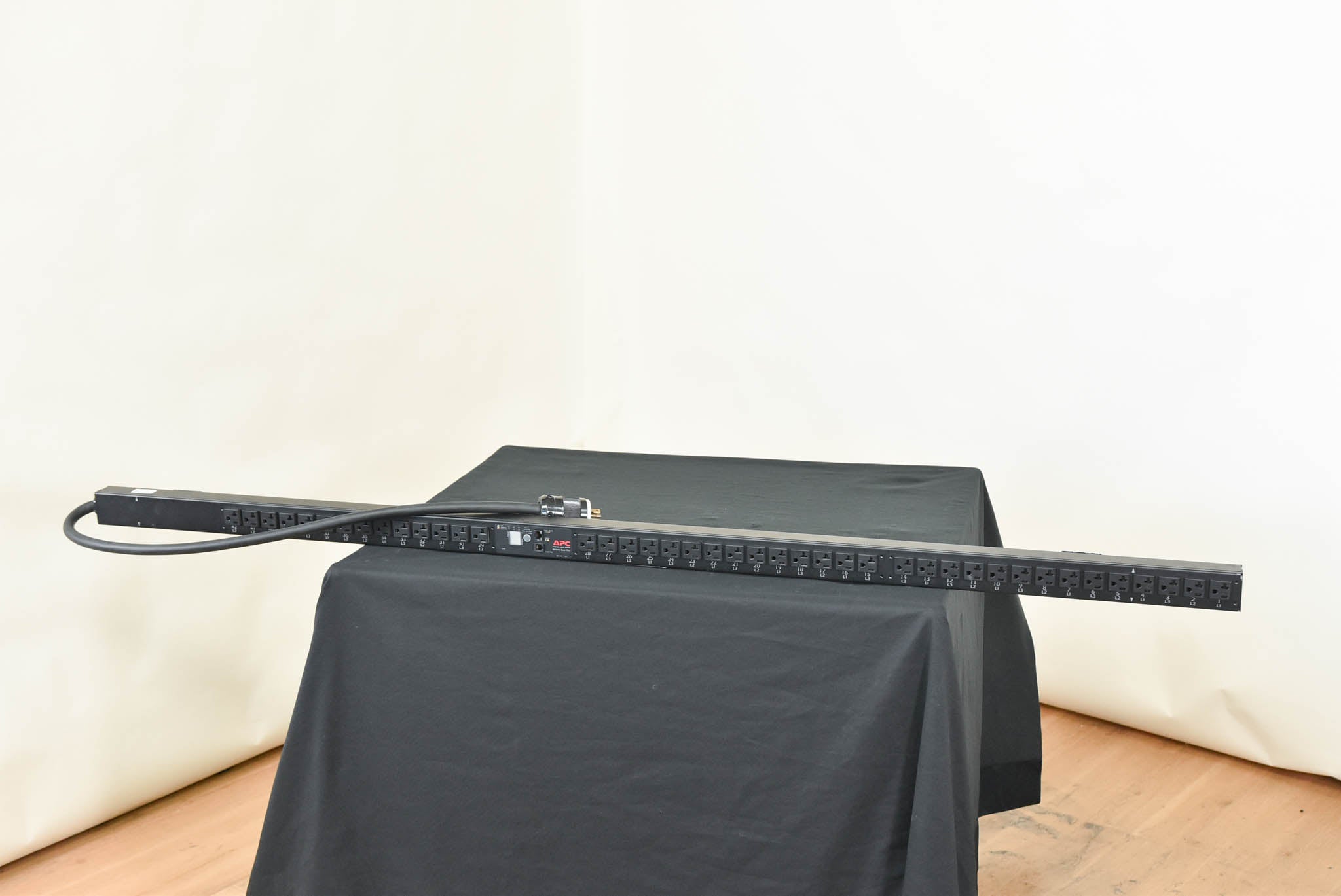 APC AP7862 Metered Rack PDU